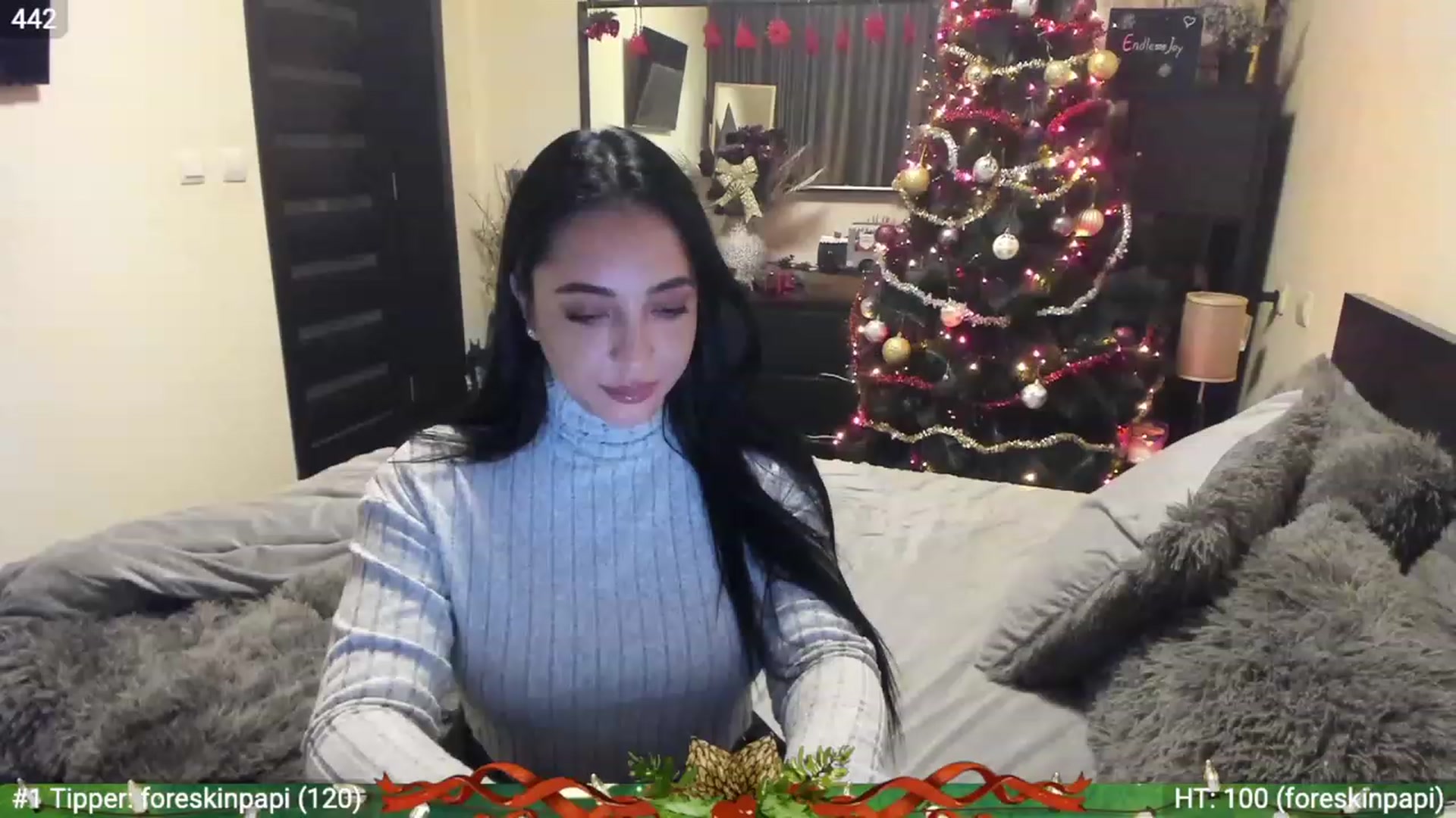 Gallery image thumbnail from EndlesssJoy's myfreecams stream on, 12/15/2022, 03:34 image 16 of 20