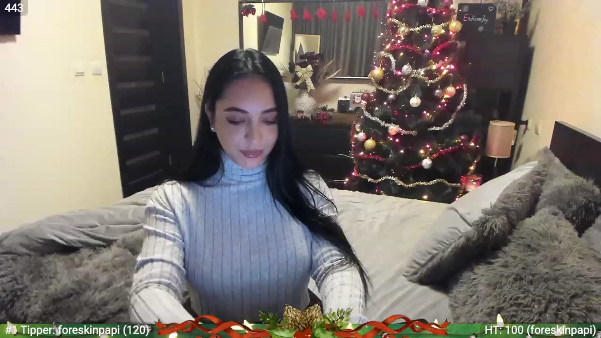 Gallery image thumbnail from EndlesssJoy's myfreecams stream on, 12/15/2022, 03:34 image 19 of 20