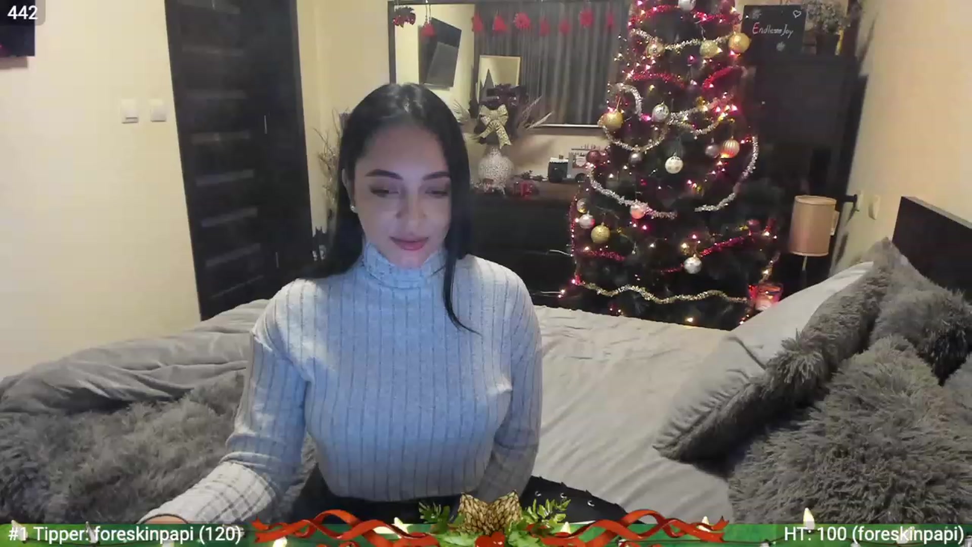 Gallery image thumbnail from EndlesssJoy's myfreecams stream on, 12/15/2022, 03:34 image 14 of 20