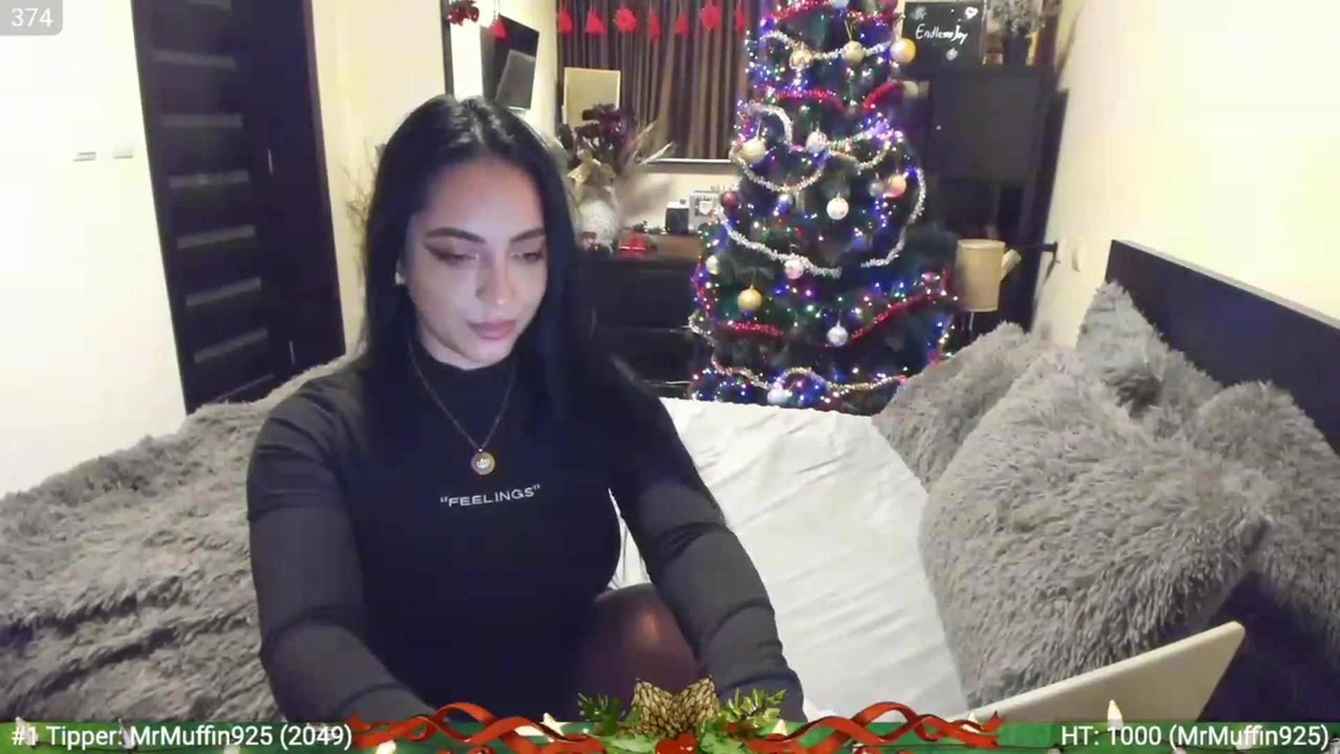 Gallery image thumbnail from EndlesssJoy's myfreecams stream on, 12/17/2022, 03:58 image 14 of 20