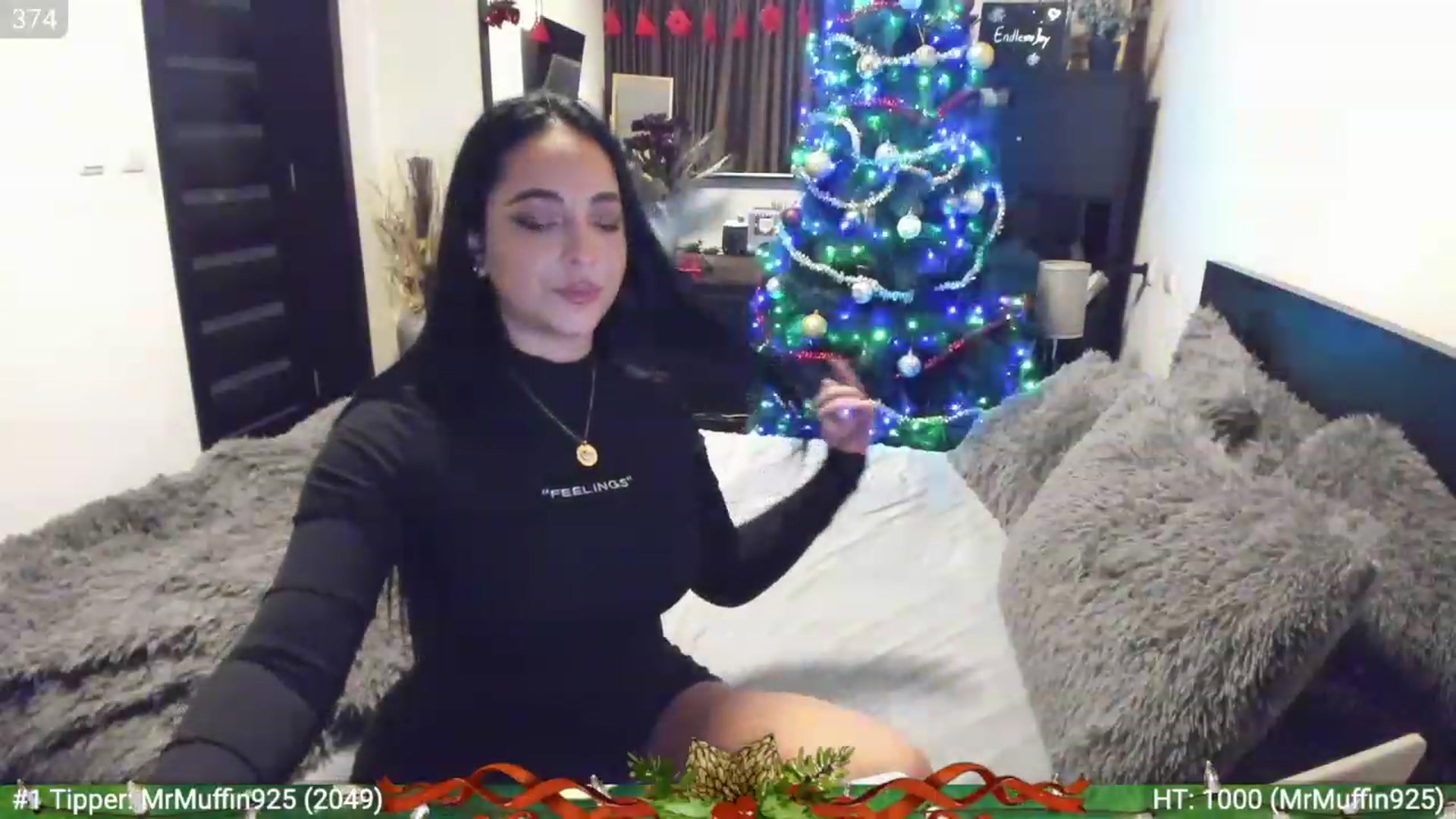 Gallery image thumbnail from EndlesssJoy's myfreecams stream on, 12/17/2022, 03:58 image 12 of 20