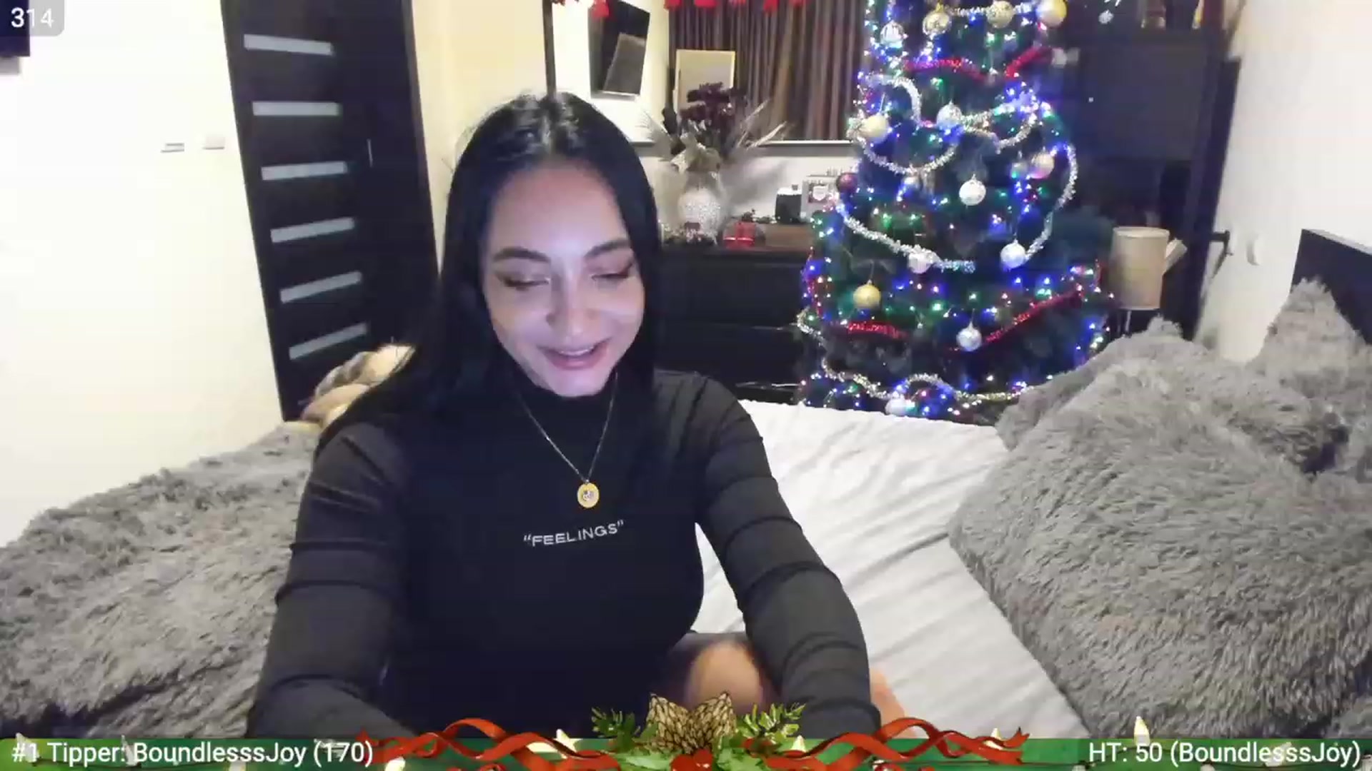 Gallery image thumbnail from EndlesssJoy's myfreecams stream on, 12/17/2022, 09:40 image 8 of 20