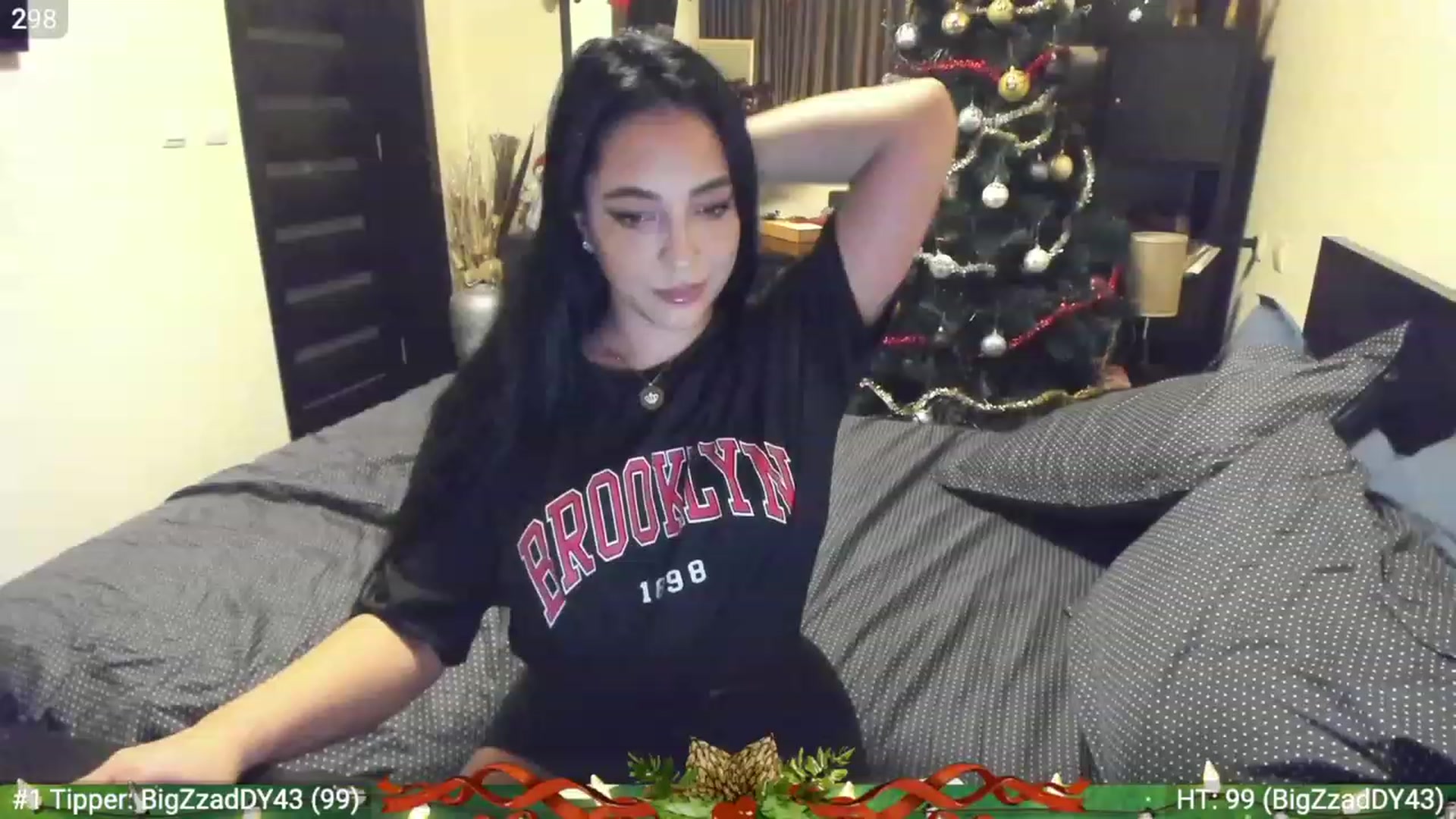 Gallery image thumbnail from EndlesssJoy's myfreecams stream on, 12/22/2022, 02:10 image 3 of 20