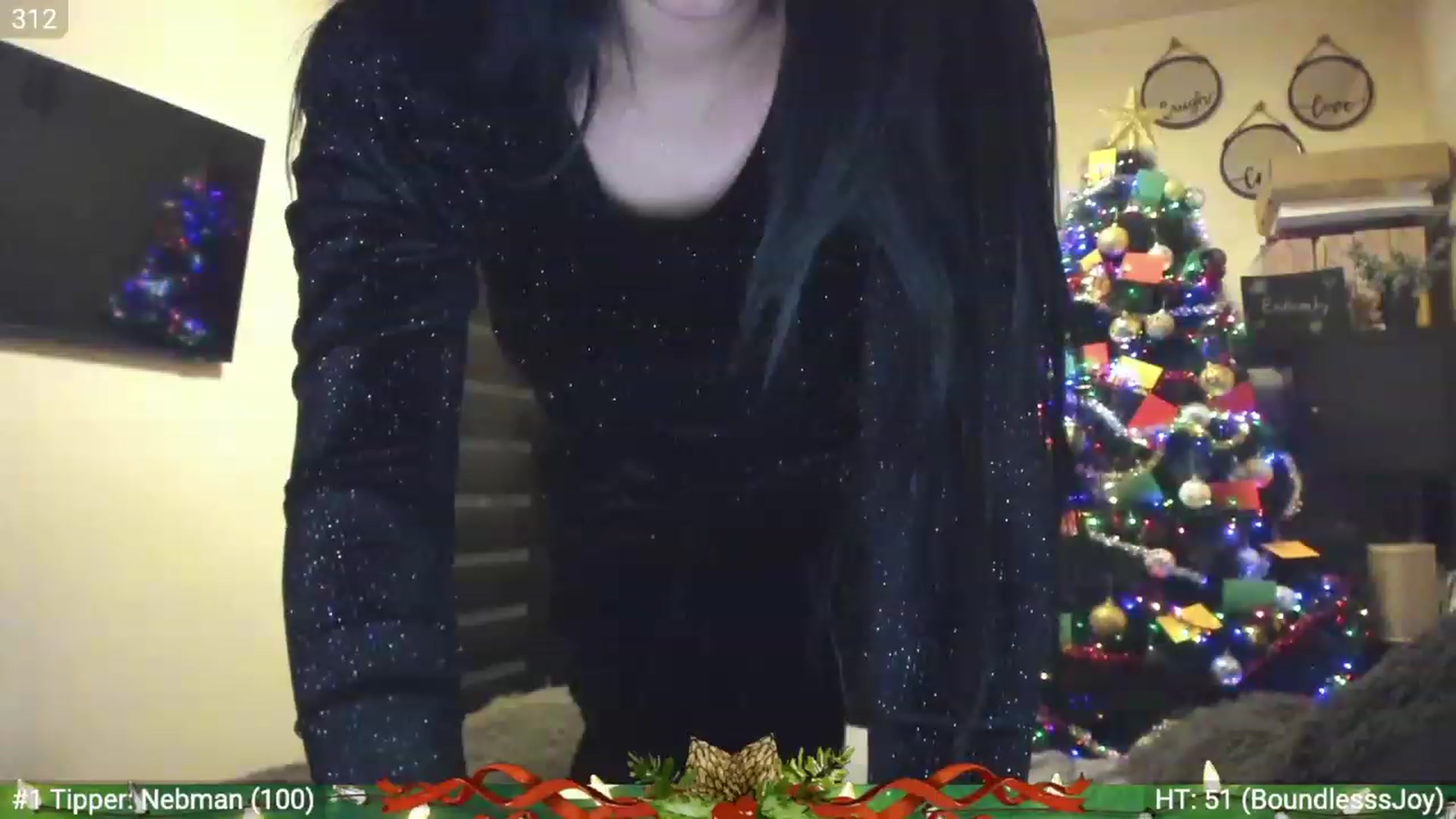 Gallery image thumbnail from EndlesssJoy's myfreecams stream on, 12/31/2022, 03:53 image 16 of 20