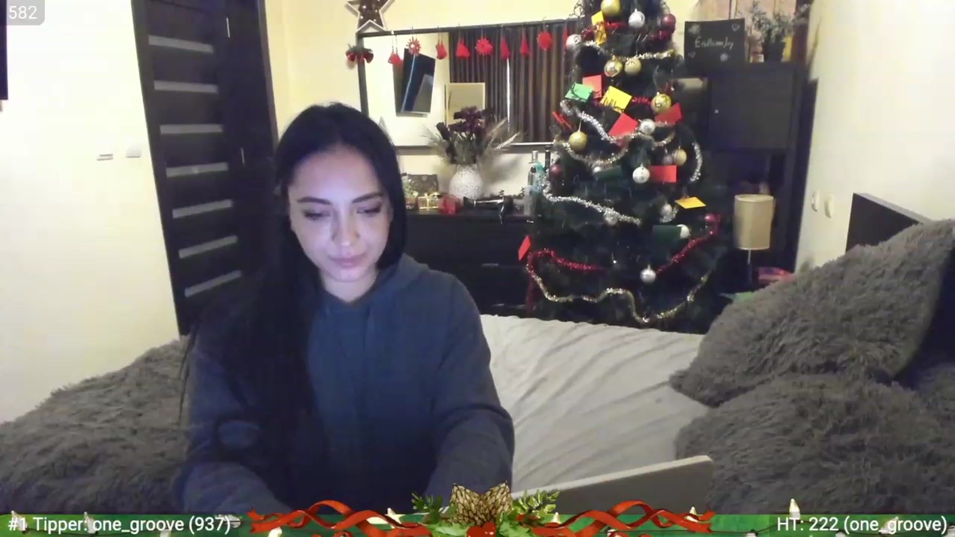 Gallery image thumbnail from EndlesssJoy's myfreecams stream on, 01/02/2023, 07:56 image 15 of 20
