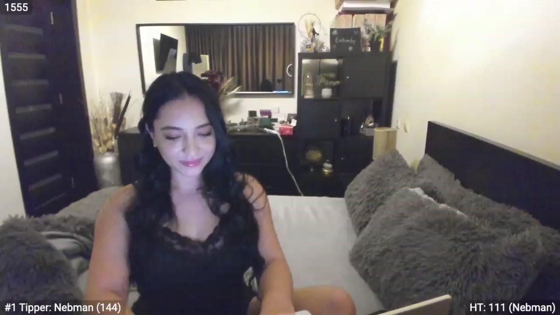 Gallery image thumbnail from EndlesssJoy's myfreecams stream on, 01/05/2023, 06:36 image 1 of 20