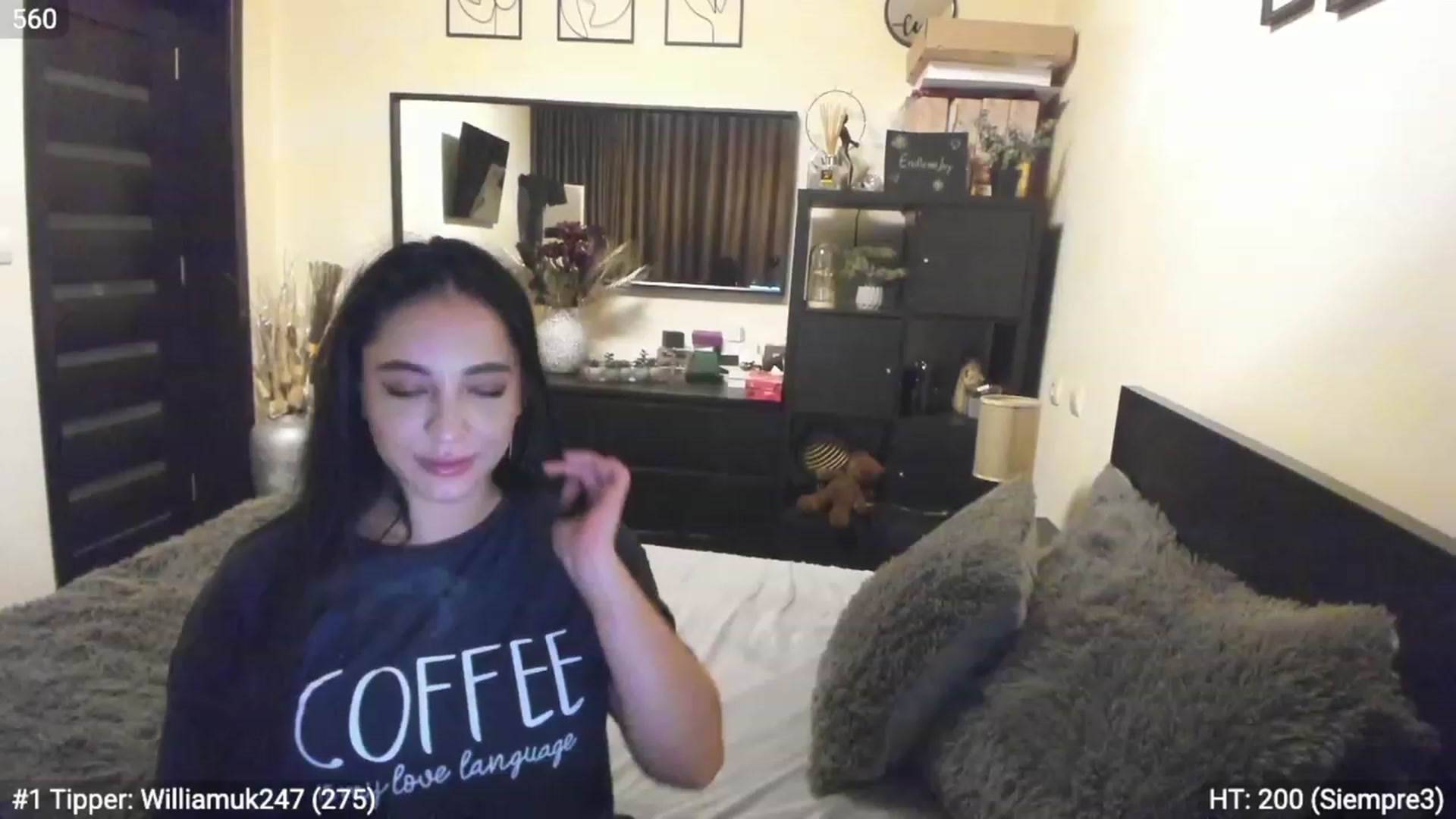 Gallery image thumbnail from EndlesssJoy's myfreecams stream on, 01/06/2023, 07:24 image 5 of 20