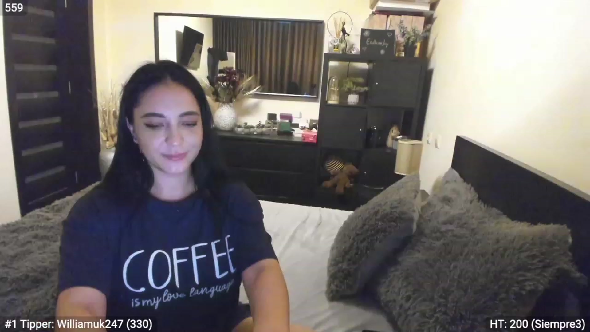 Gallery image thumbnail from EndlesssJoy's myfreecams stream on, 01/06/2023, 07:24 image 9 of 20