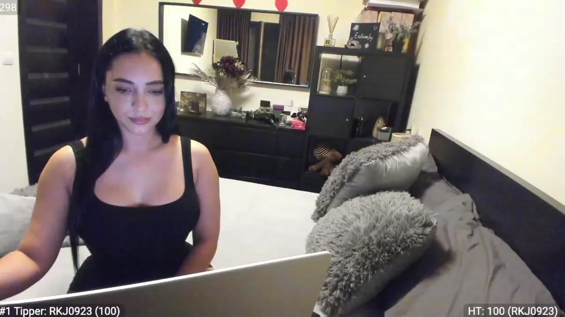 Gallery image thumbnail from EndlesssJoy's myfreecams stream on, 01/19/2023, 03:04 image 12 of 20