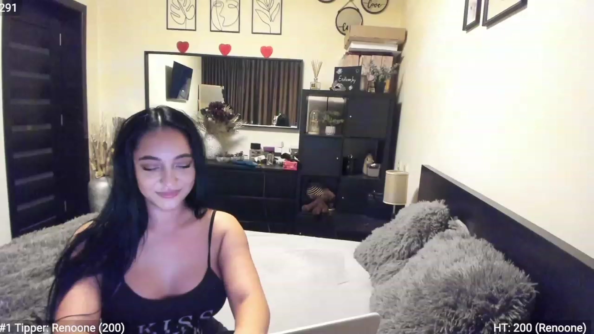 Gallery image thumbnail from EndlesssJoy's myfreecams stream on, 01/23/2023, 03:17 image 15 of 20