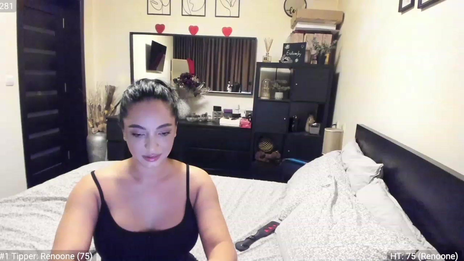 Gallery image thumbnail from EndlesssJoy's myfreecams stream on, 01/30/2023, 05:05 image 4 of 20