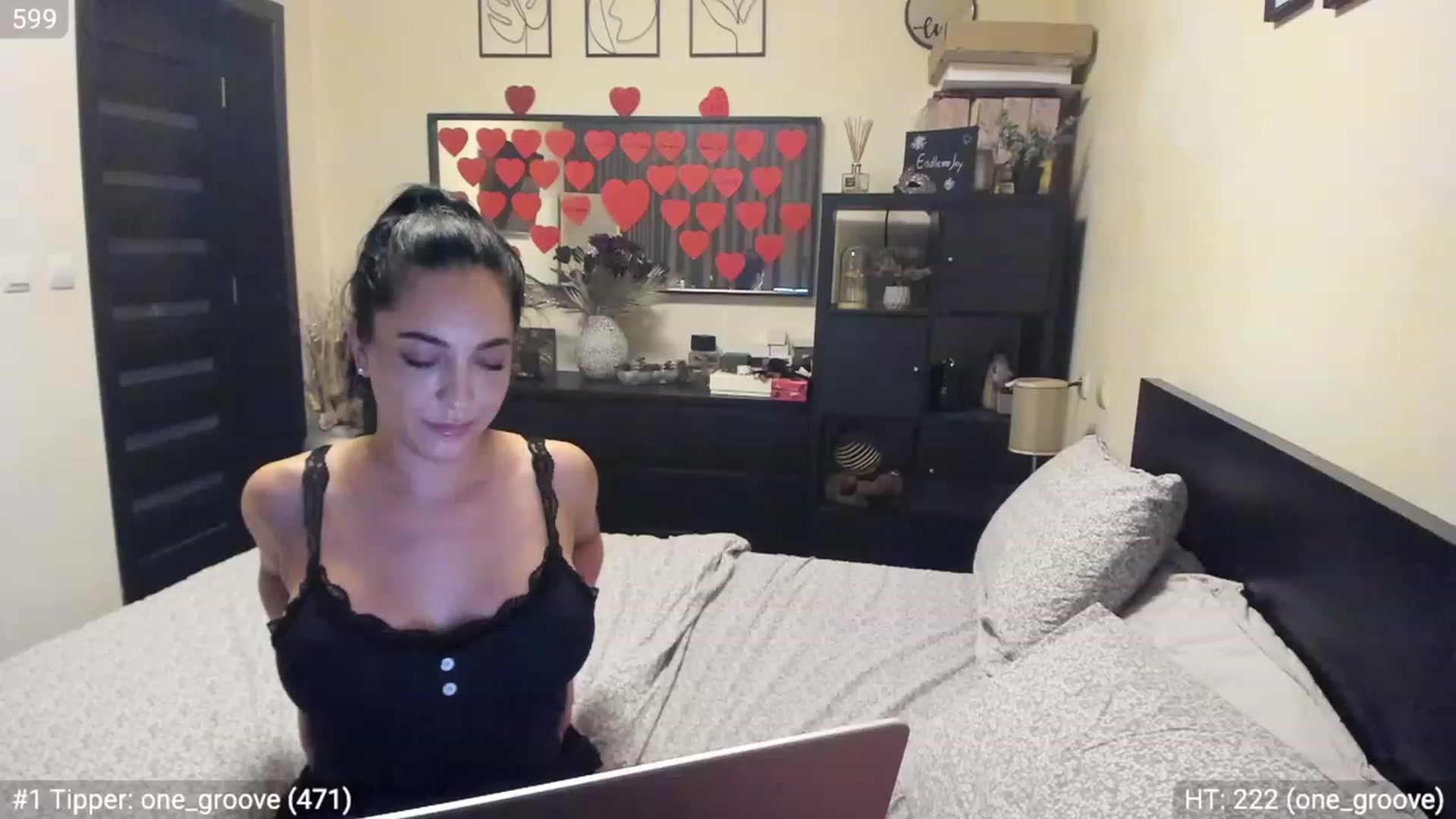 Gallery image thumbnail from EndlesssJoy's myfreecams stream on, 02/03/2023, 07:31 image 6 of 20