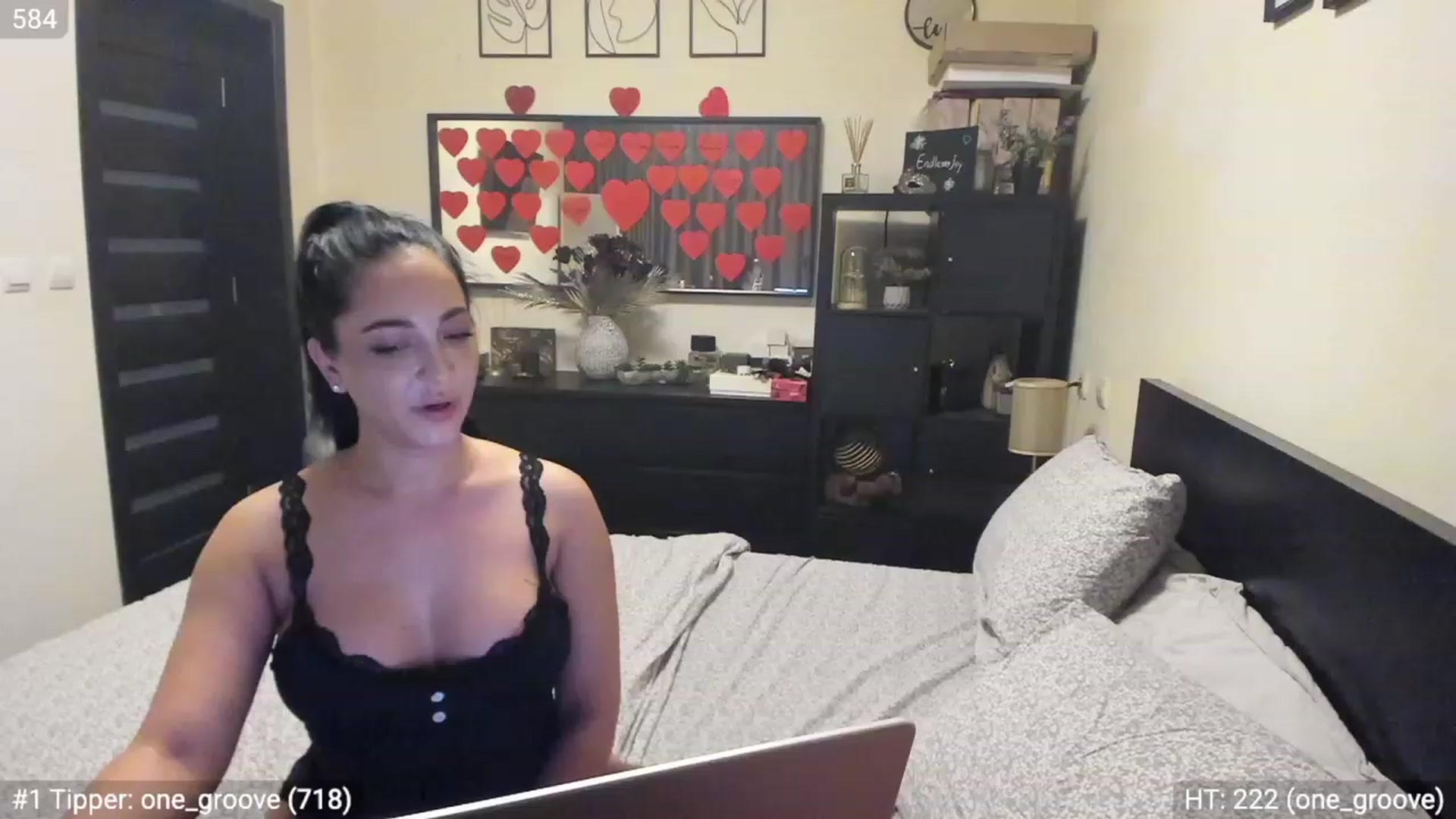 Gallery image thumbnail from EndlesssJoy's myfreecams stream on, 02/03/2023, 07:31 image 20 of 20
