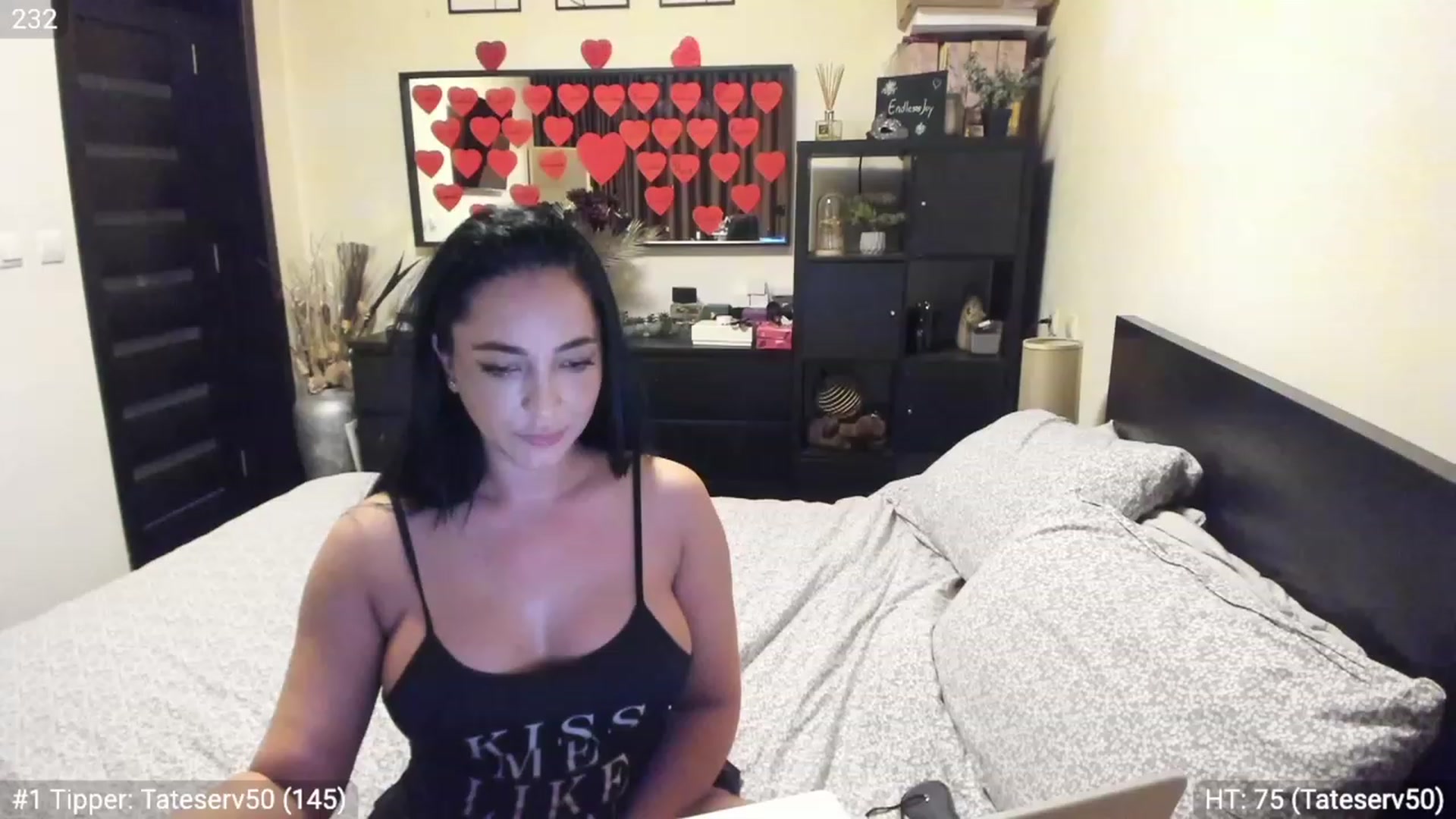 Gallery image thumbnail from EndlesssJoy's myfreecams stream on, 02/06/2023, 01:51 image 4 of 20