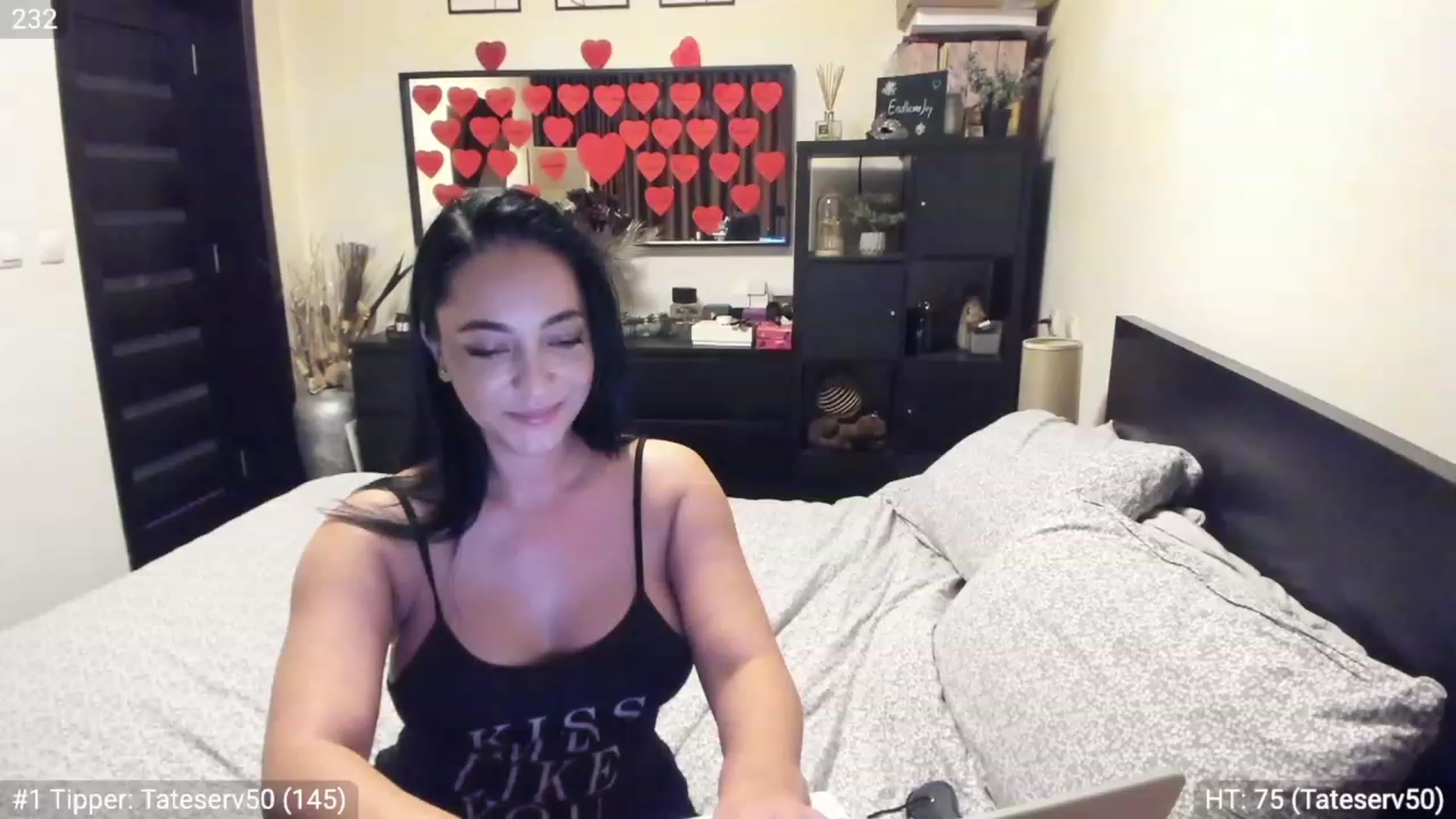 Gallery image thumbnail from EndlesssJoy's myfreecams stream on, 02/06/2023, 01:51 image 10 of 20