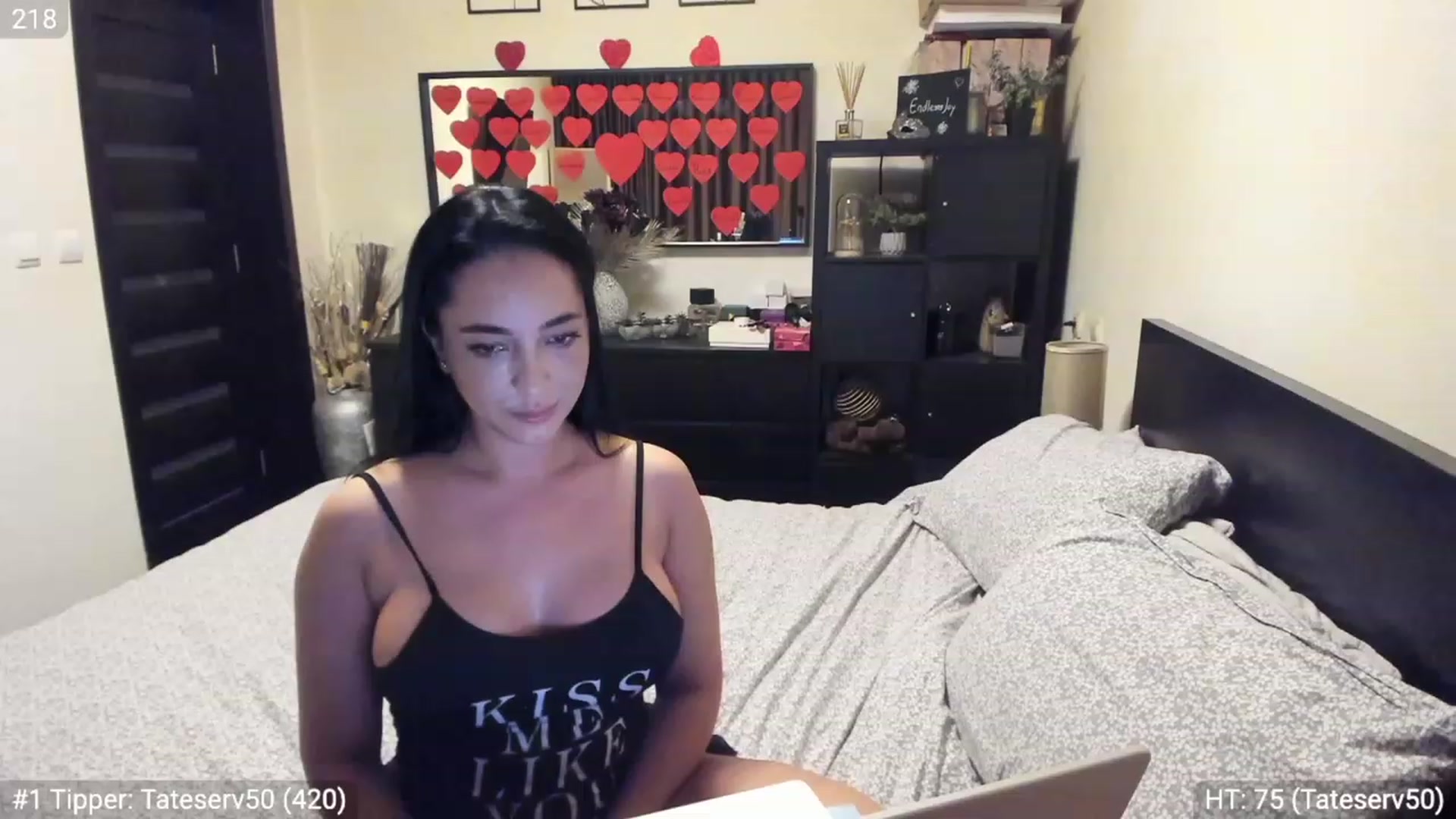 Gallery image thumbnail from EndlesssJoy's myfreecams stream on, 02/06/2023, 02:39 image 6 of 20