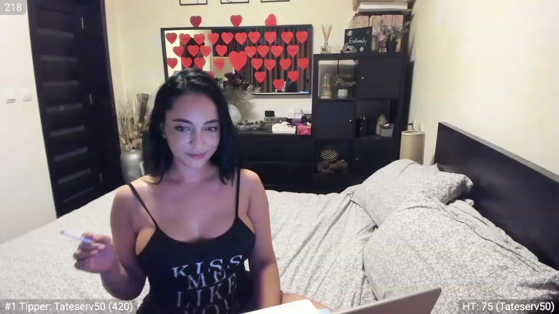 Gallery image thumbnail from EndlesssJoy's myfreecams stream on, 02/06/2023, 02:39 image 9 of 20