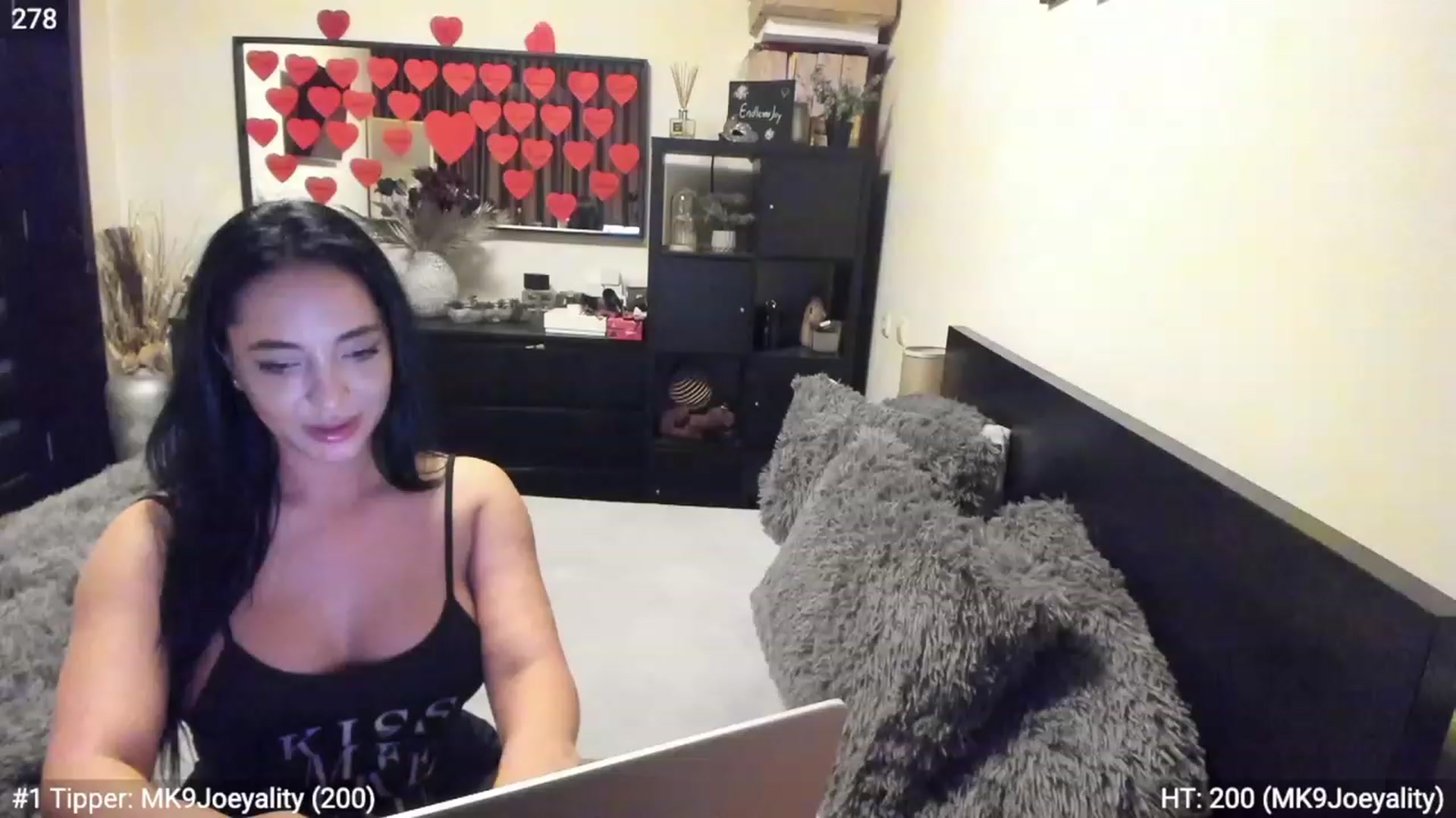 Gallery image thumbnail from EndlesssJoy's myfreecams stream on, 02/09/2023, 07:31 image 3 of 20