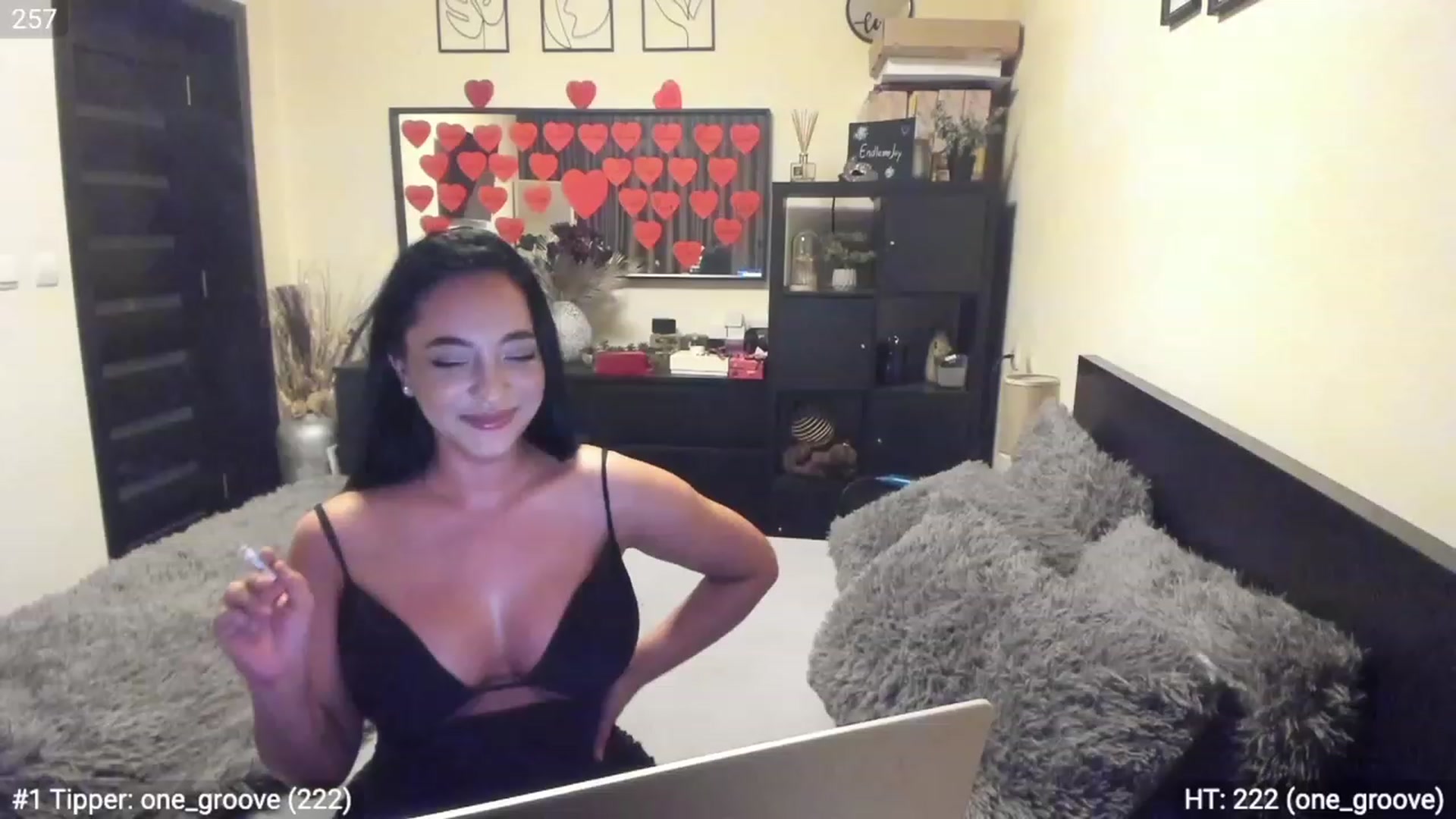 Gallery image thumbnail from EndlesssJoy's myfreecams stream on, 02/13/2023, 03:14 image 20 of 20