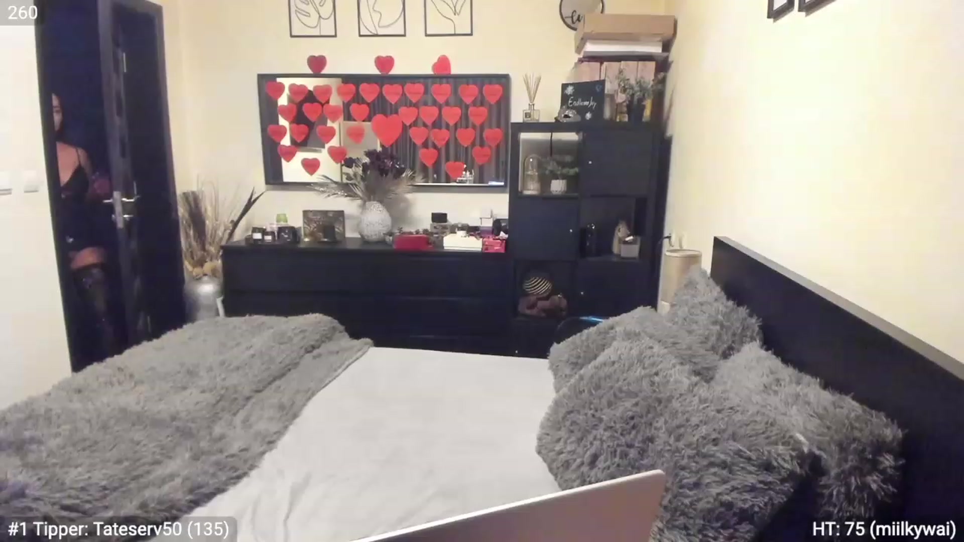 Gallery image thumbnail from EndlesssJoy's myfreecams stream on, 02/13/2023, 03:14 image 12 of 20