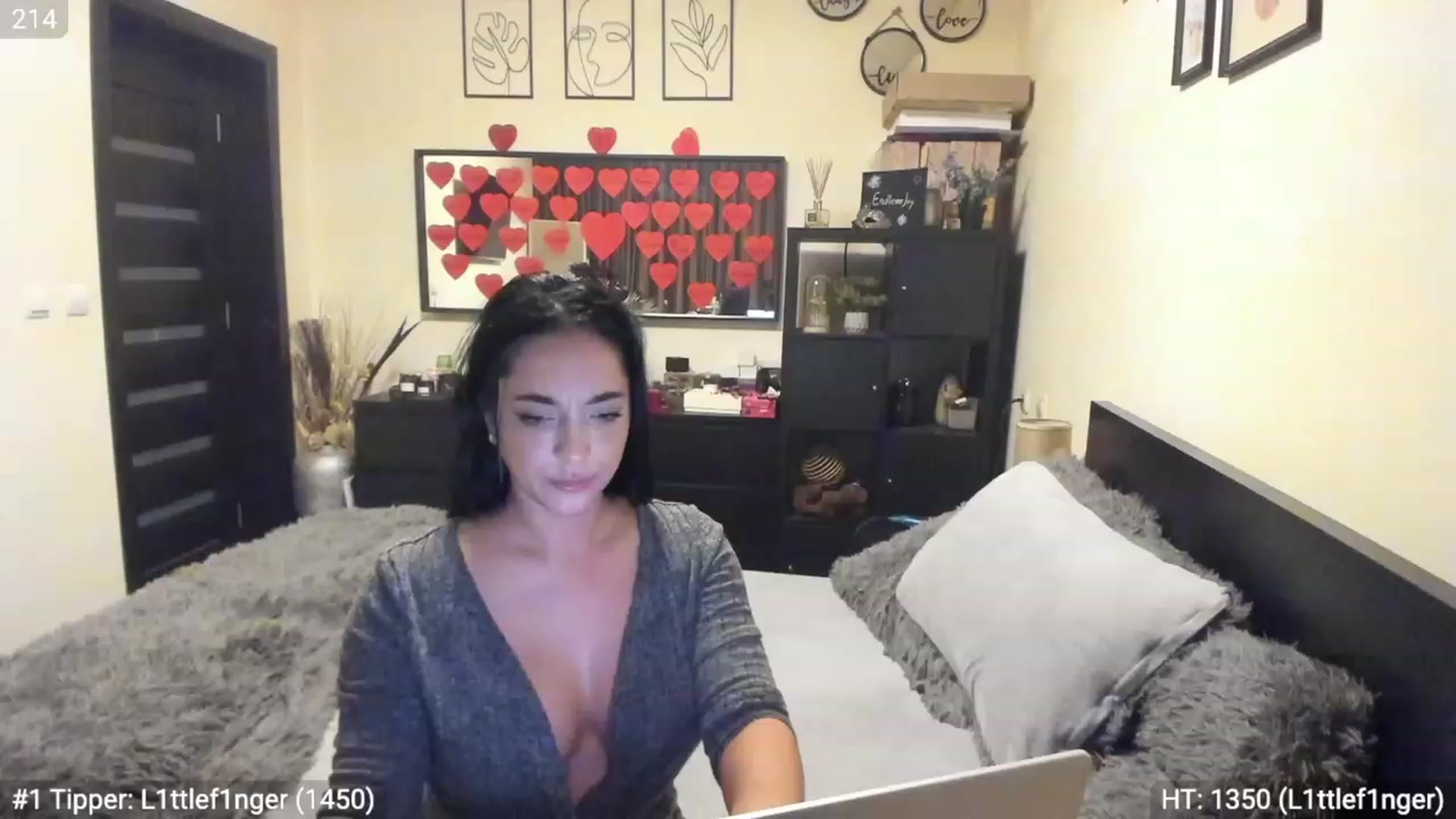 Gallery image thumbnail from EndlesssJoy's myfreecams stream on, 02/13/2023, 06:56 image 1 of 20