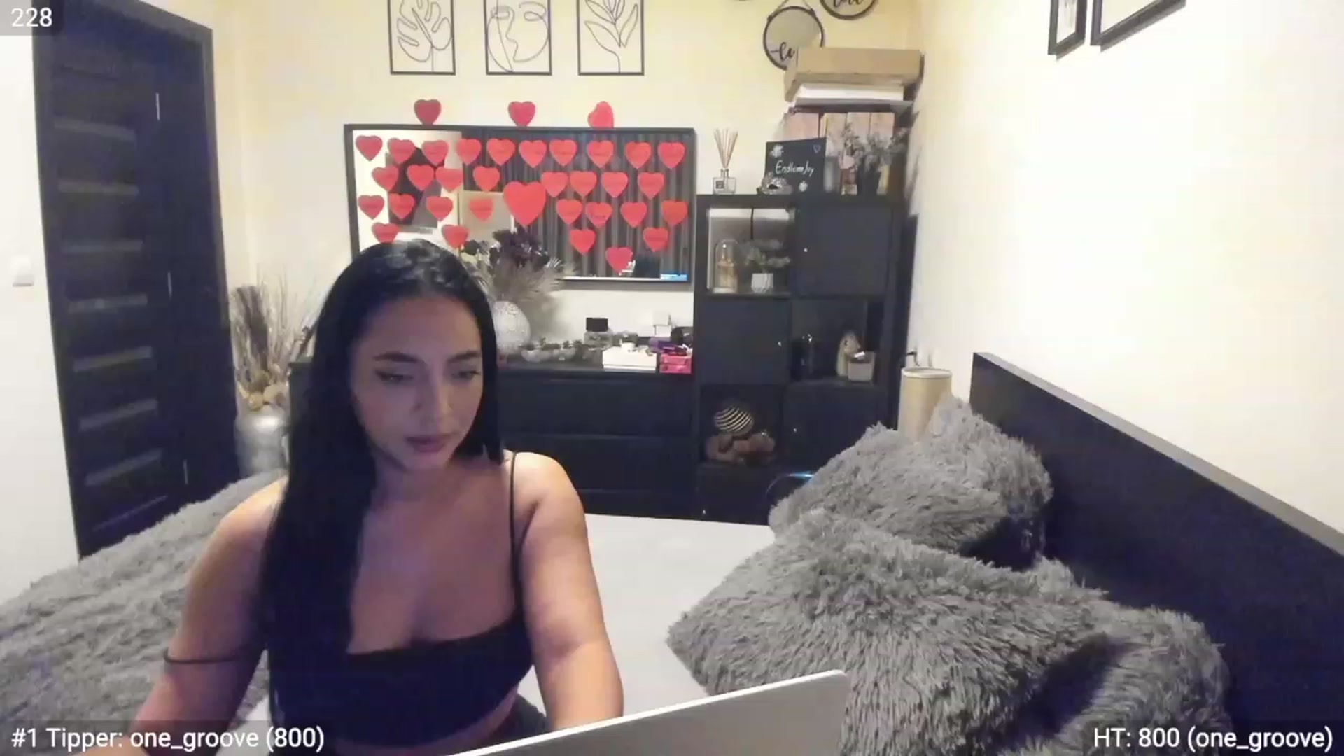 Gallery image thumbnail from EndlesssJoy's myfreecams stream on, 02/14/2023, 04:56 image 12 of 20