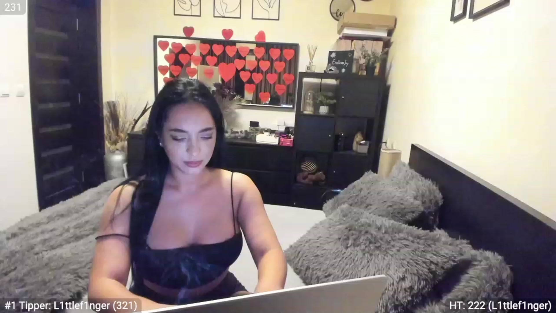 Gallery image thumbnail from EndlesssJoy's myfreecams stream on, 02/14/2023, 04:56 image 2 of 20