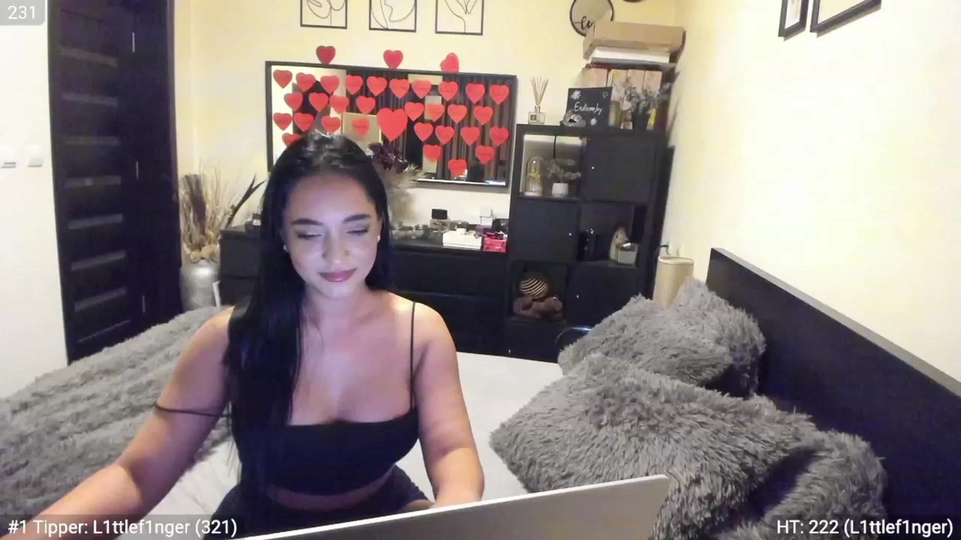 Gallery image thumbnail from EndlesssJoy's myfreecams stream on, 02/14/2023, 04:56 image 1 of 20