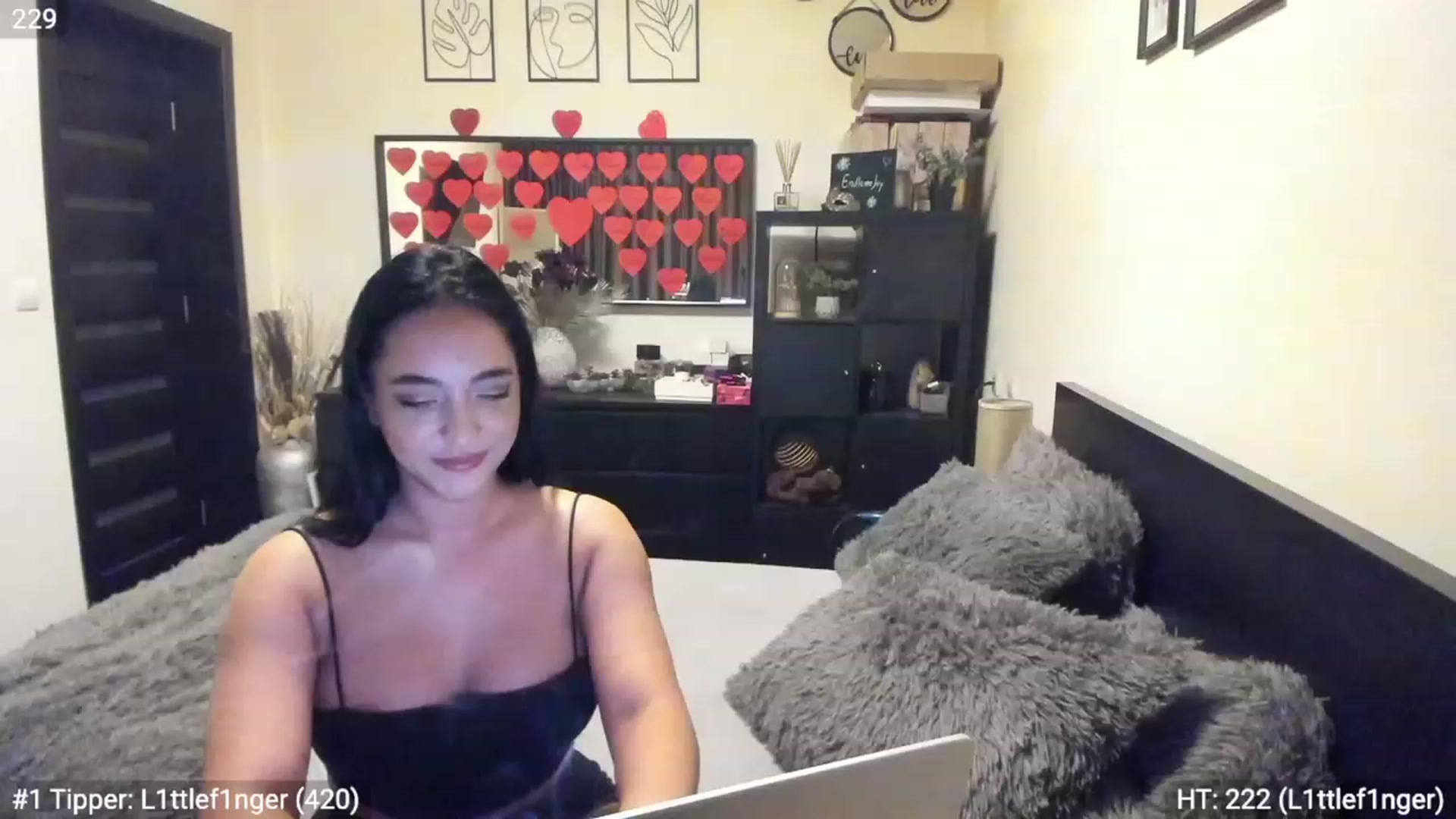 Gallery image thumbnail from EndlesssJoy's myfreecams stream on, 02/14/2023, 04:56 image 7 of 20