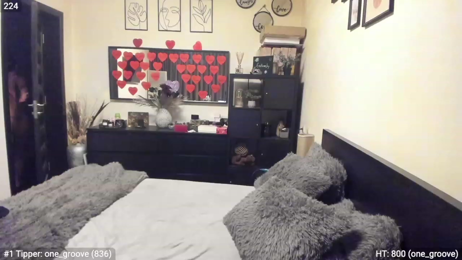 Gallery image thumbnail from EndlesssJoy's myfreecams stream on, 02/14/2023, 05:20 image 2 of 20