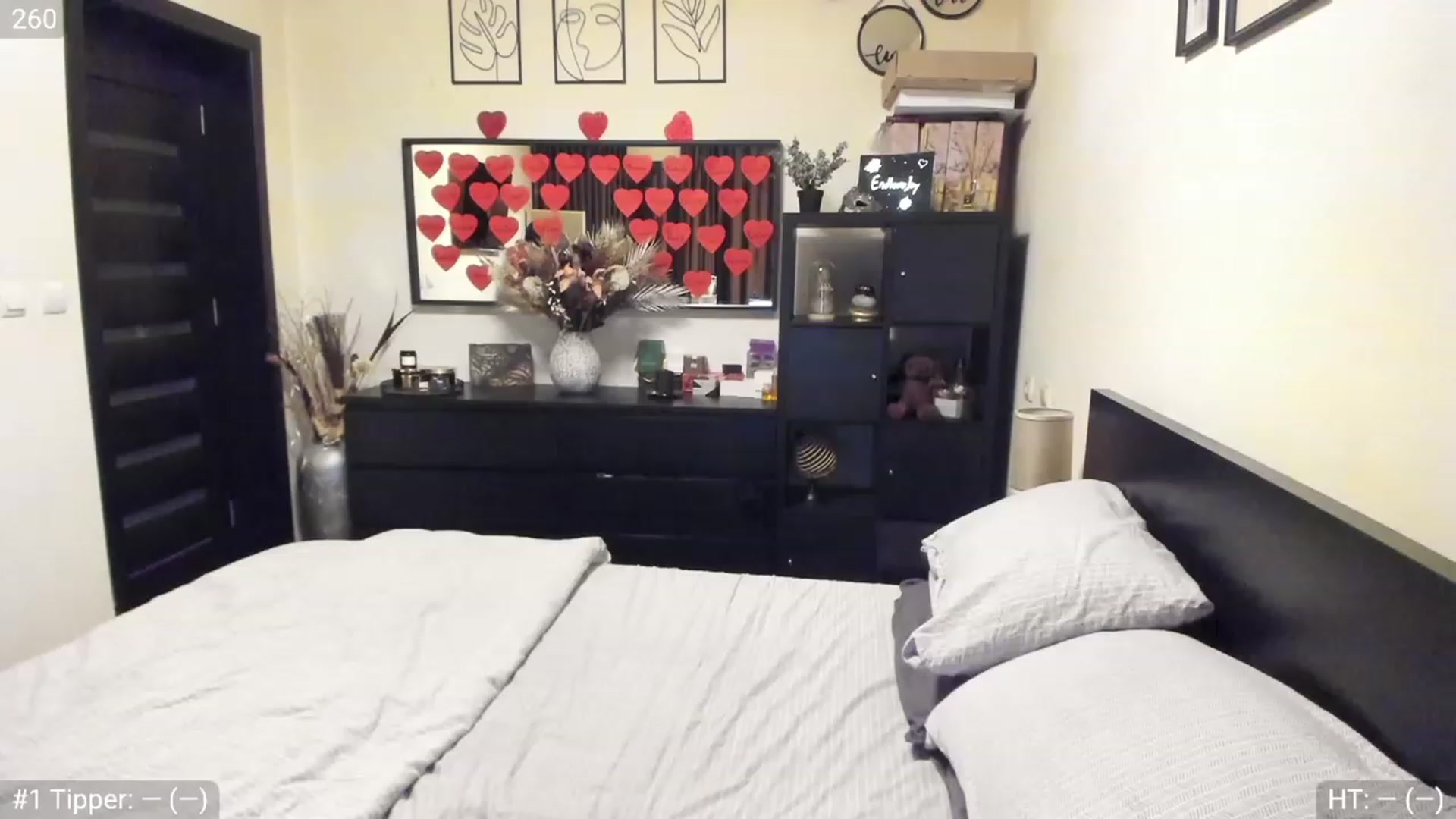 Gallery image thumbnail from EndlesssJoy's myfreecams stream on, 02/19/2023, 03:02 image 1 of 20