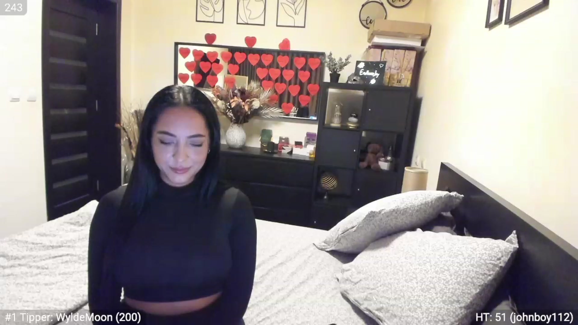 Gallery image thumbnail from EndlesssJoy's myfreecams stream on, 02/20/2023, 02:59 image 13 of 20