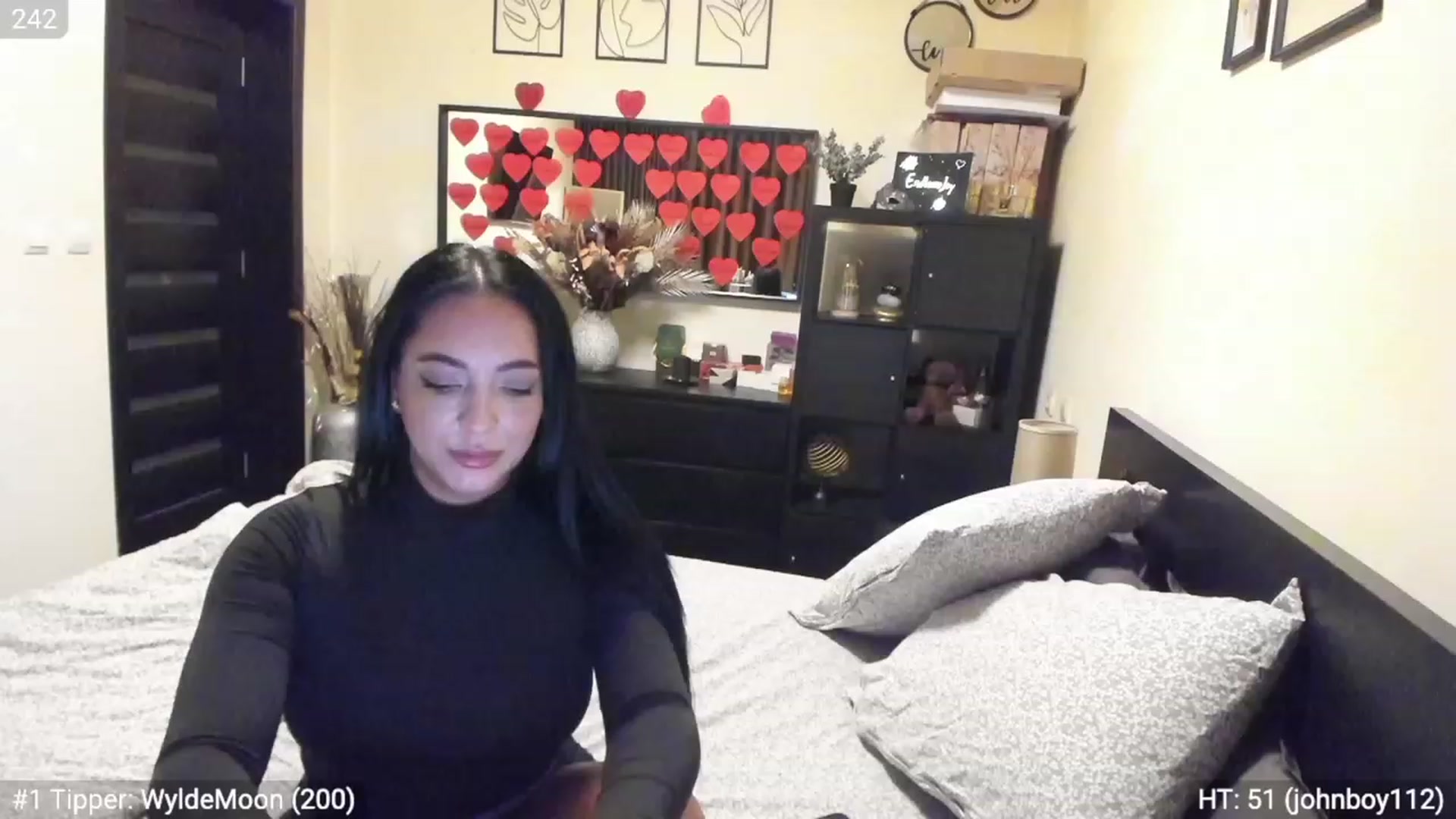Gallery image thumbnail from EndlesssJoy's myfreecams stream on, 02/20/2023, 03:46 image 5 of 20