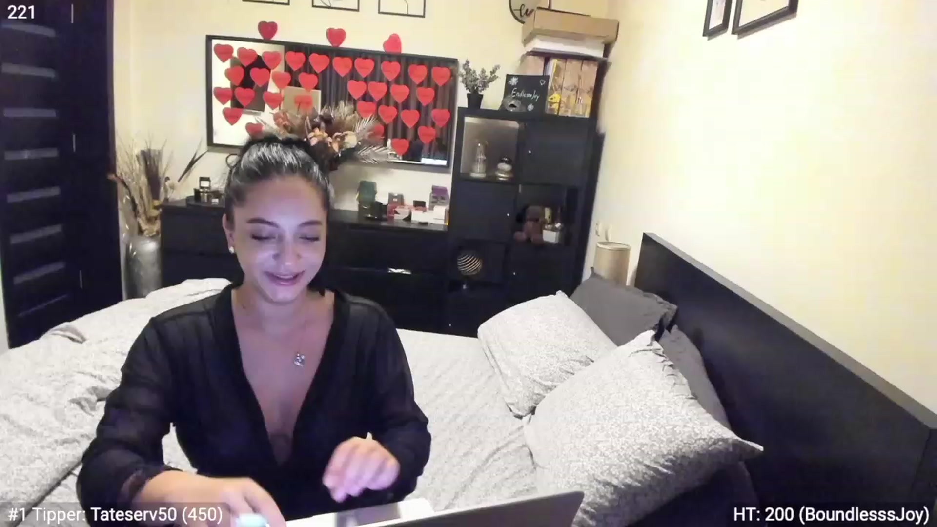 Gallery image thumbnail from EndlesssJoy's myfreecams stream on, 02/24/2023, 08:44 image 14 of 20