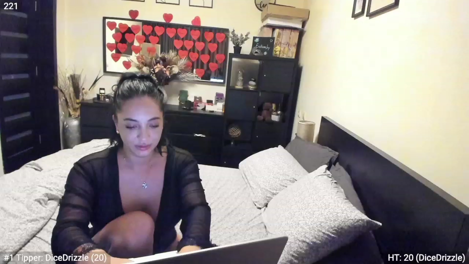 Gallery image thumbnail from EndlesssJoy's myfreecams stream on, 02/24/2023, 08:44 image 20 of 20