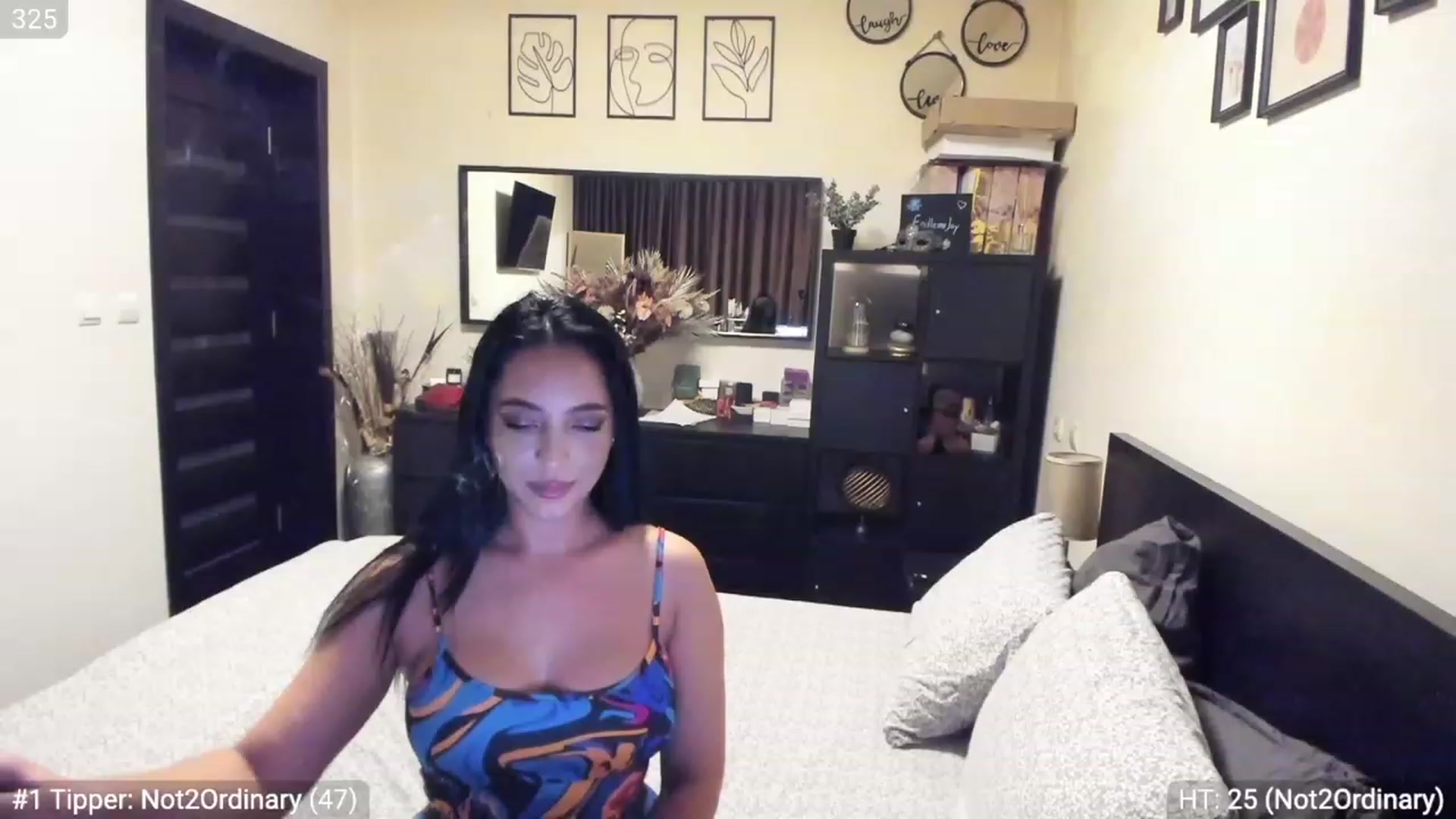 Gallery image thumbnail from EndlesssJoy's myfreecams stream on, 03/04/2023, 04:25 image 7 of 20