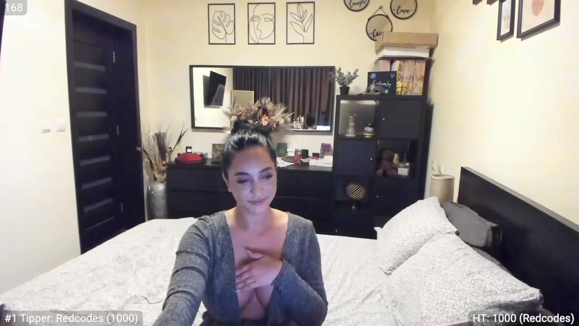 Gallery image thumbnail from EndlesssJoy's myfreecams stream on, 03/05/2023, 04:06 image 5 of 20