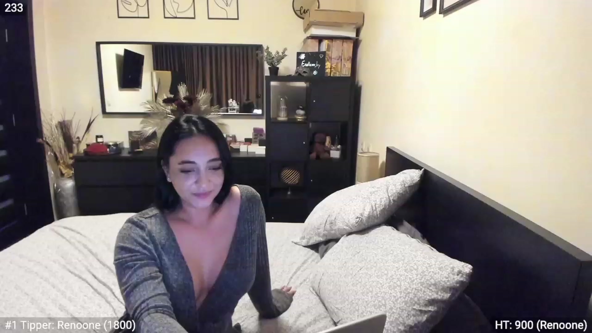 Gallery image thumbnail from EndlesssJoy's myfreecams stream on, 03/10/2023, 06:12 image 3 of 20