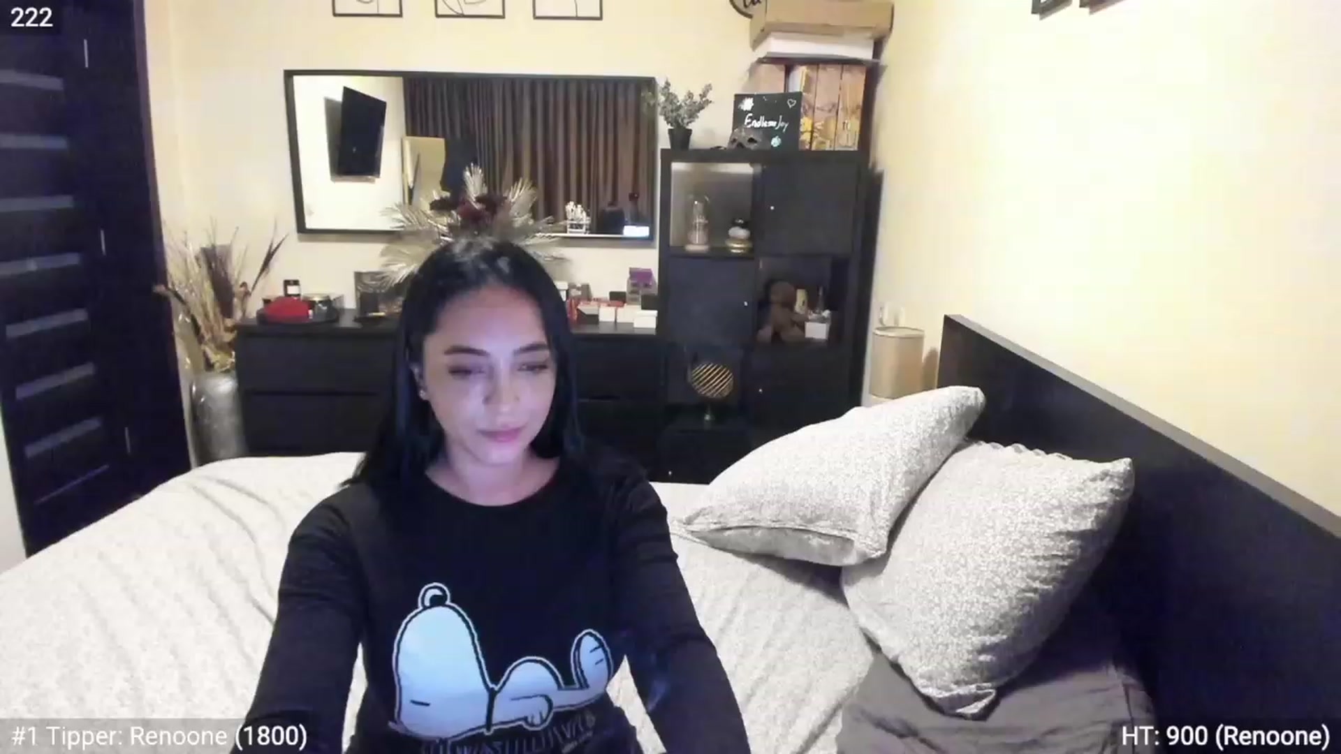 Gallery image thumbnail from EndlesssJoy's myfreecams stream on, 03/10/2023, 06:52 image 2 of 20