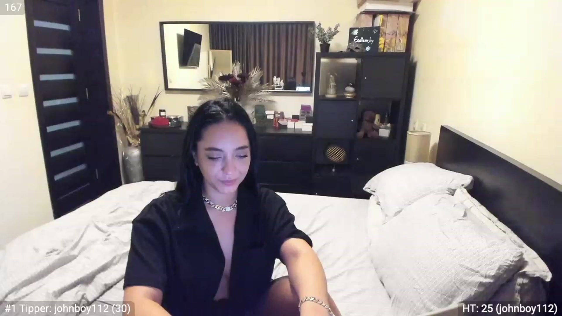 Gallery image thumbnail from EndlesssJoy's myfreecams stream on, 03/11/2023, 09:41 image 11 of 20