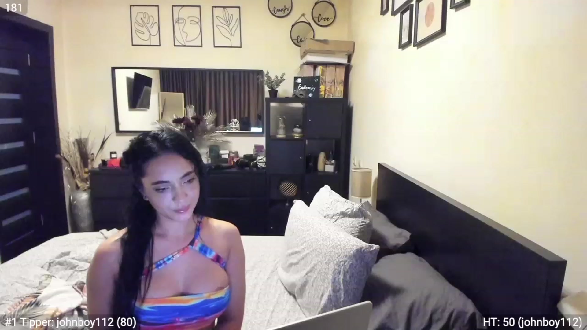 Gallery image thumbnail from EndlesssJoy's myfreecams stream on, 03/18/2023, 08:50 image 11 of 20