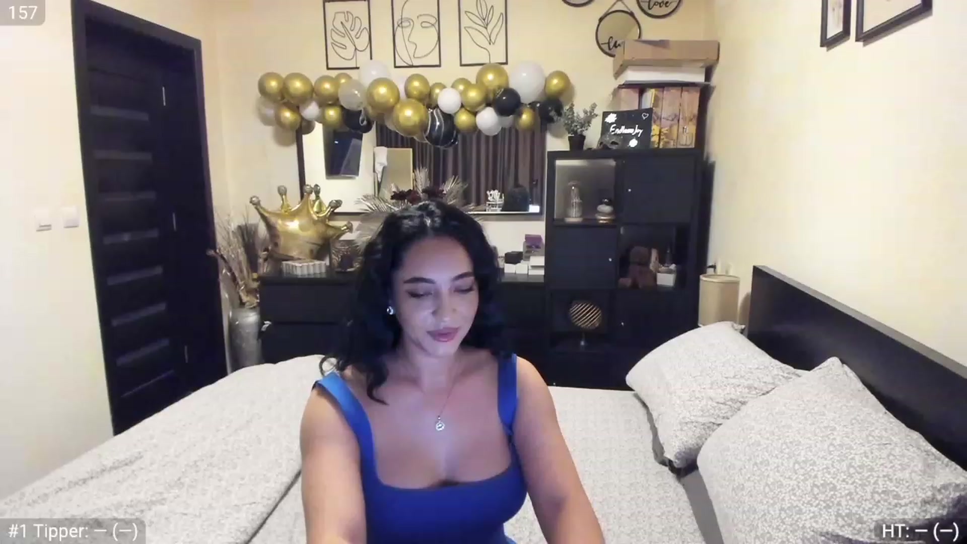 Gallery image thumbnail from EndlesssJoy's myfreecams stream on, 03/22/2023, 01:11 image 17 of 20