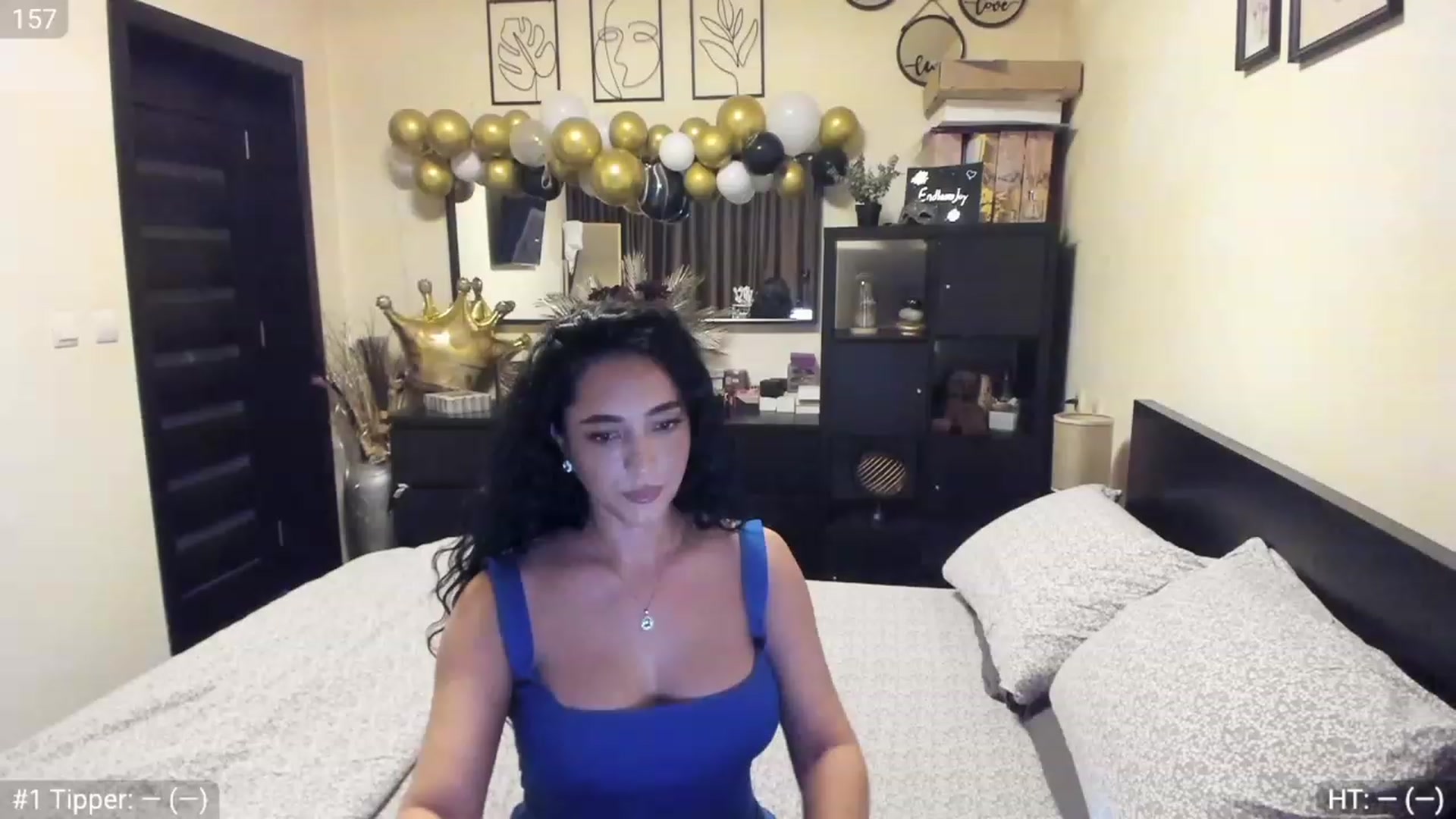 Gallery image thumbnail from EndlesssJoy's myfreecams stream on, 03/22/2023, 01:11 image 14 of 20