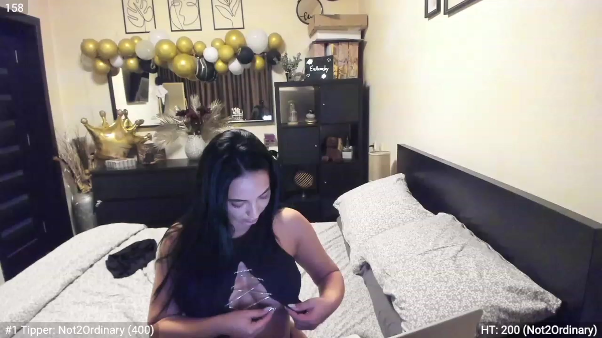 Gallery image thumbnail from EndlesssJoy's myfreecams stream on, 03/24/2023, 05:39 image 16 of 20