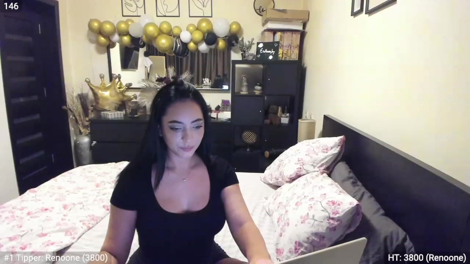 Gallery image thumbnail from EndlesssJoy's myfreecams stream on, 03/25/2023, 04:01 image 20 of 20