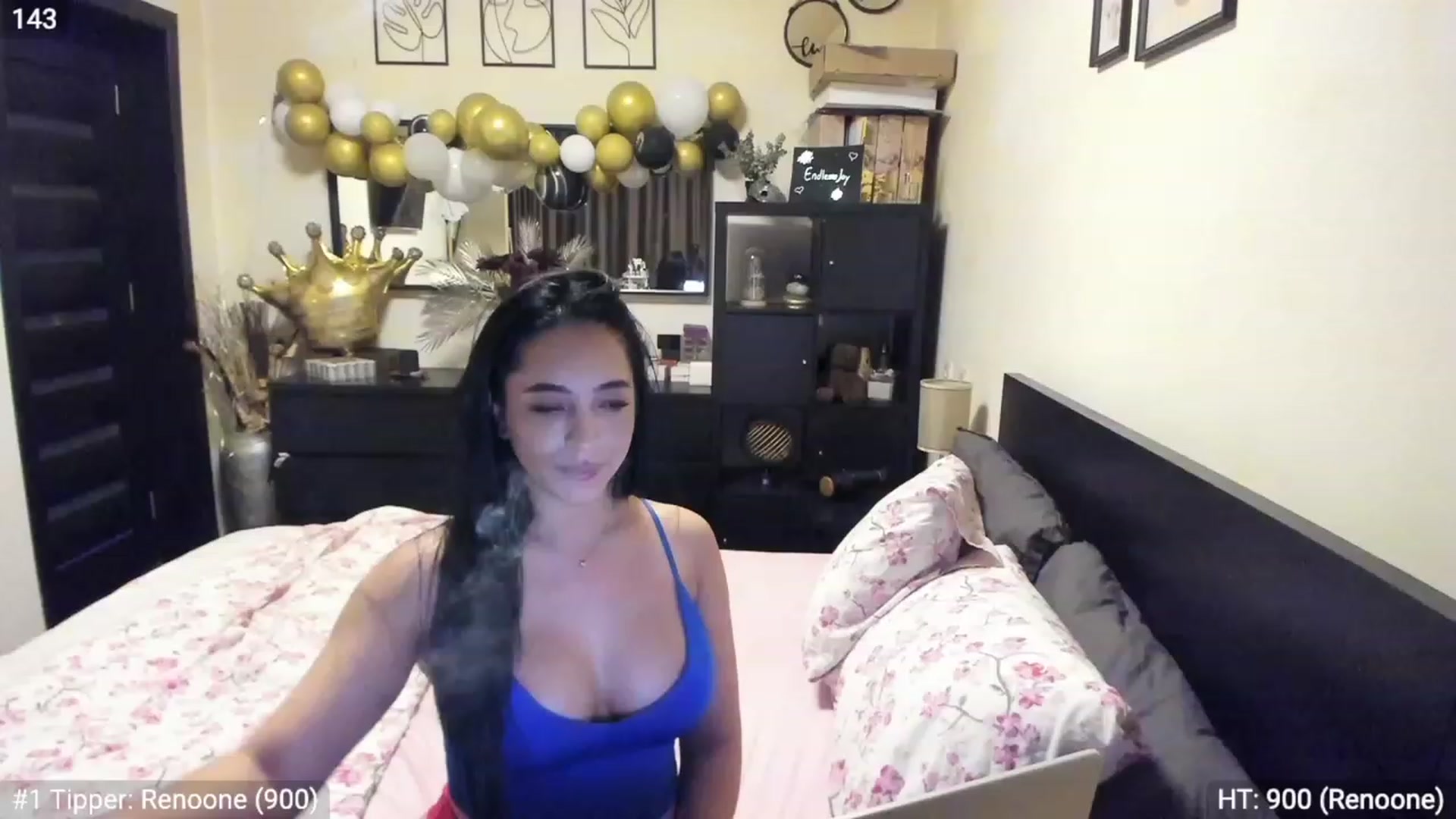 Gallery image thumbnail from EndlesssJoy's myfreecams stream on, 03/26/2023, 02:59 image 12 of 20