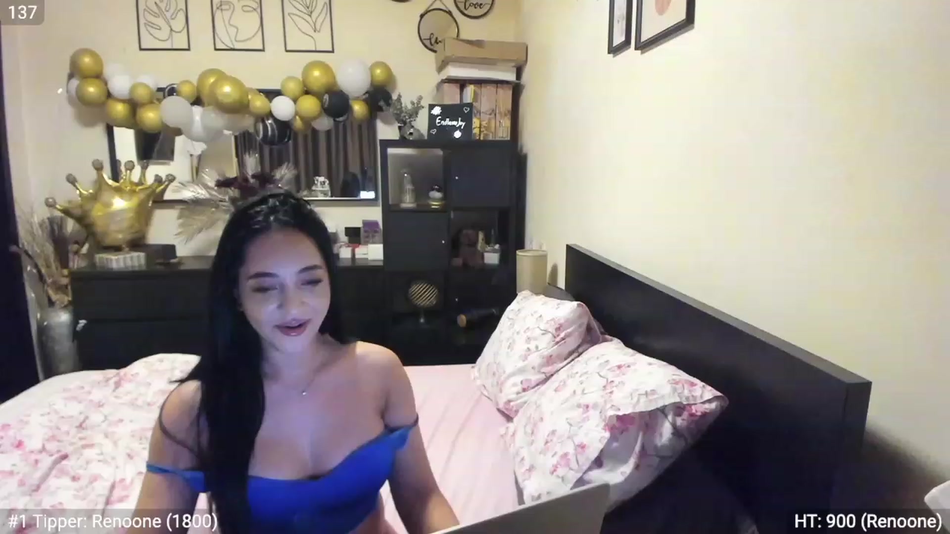 Gallery image thumbnail from EndlesssJoy's myfreecams stream on, 03/26/2023, 04:34 image 5 of 20