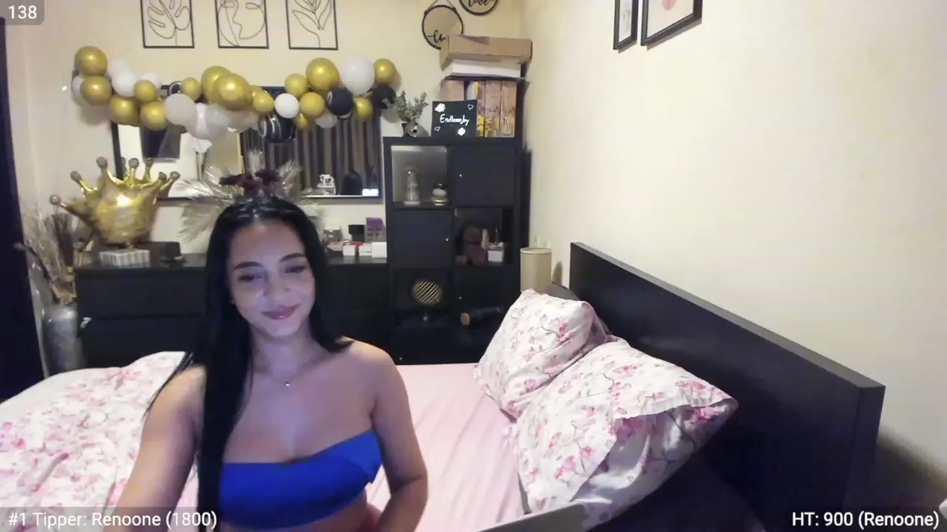 Gallery image thumbnail from EndlesssJoy's myfreecams stream on, 03/26/2023, 04:34 image 14 of 20
