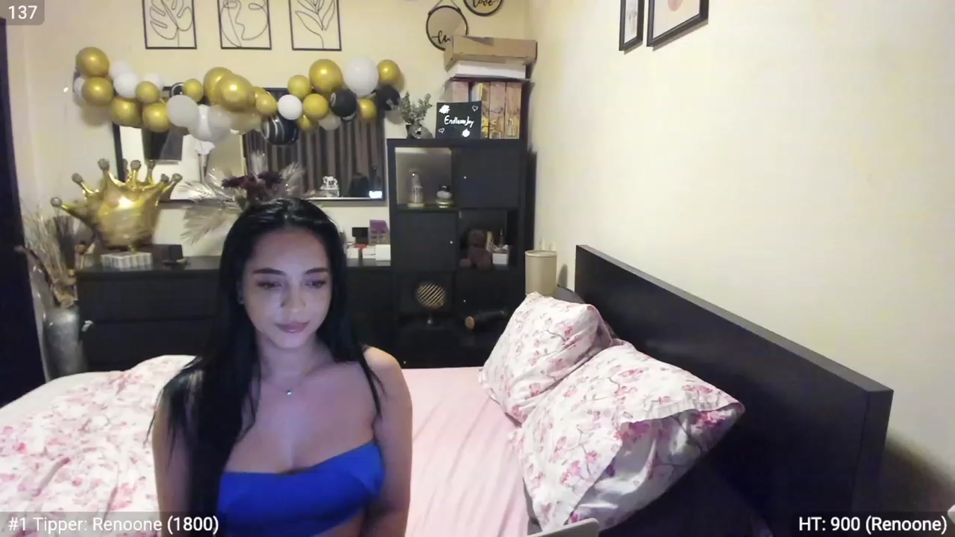 Gallery image thumbnail from EndlesssJoy's myfreecams stream on, 03/26/2023, 04:34 image 12 of 20