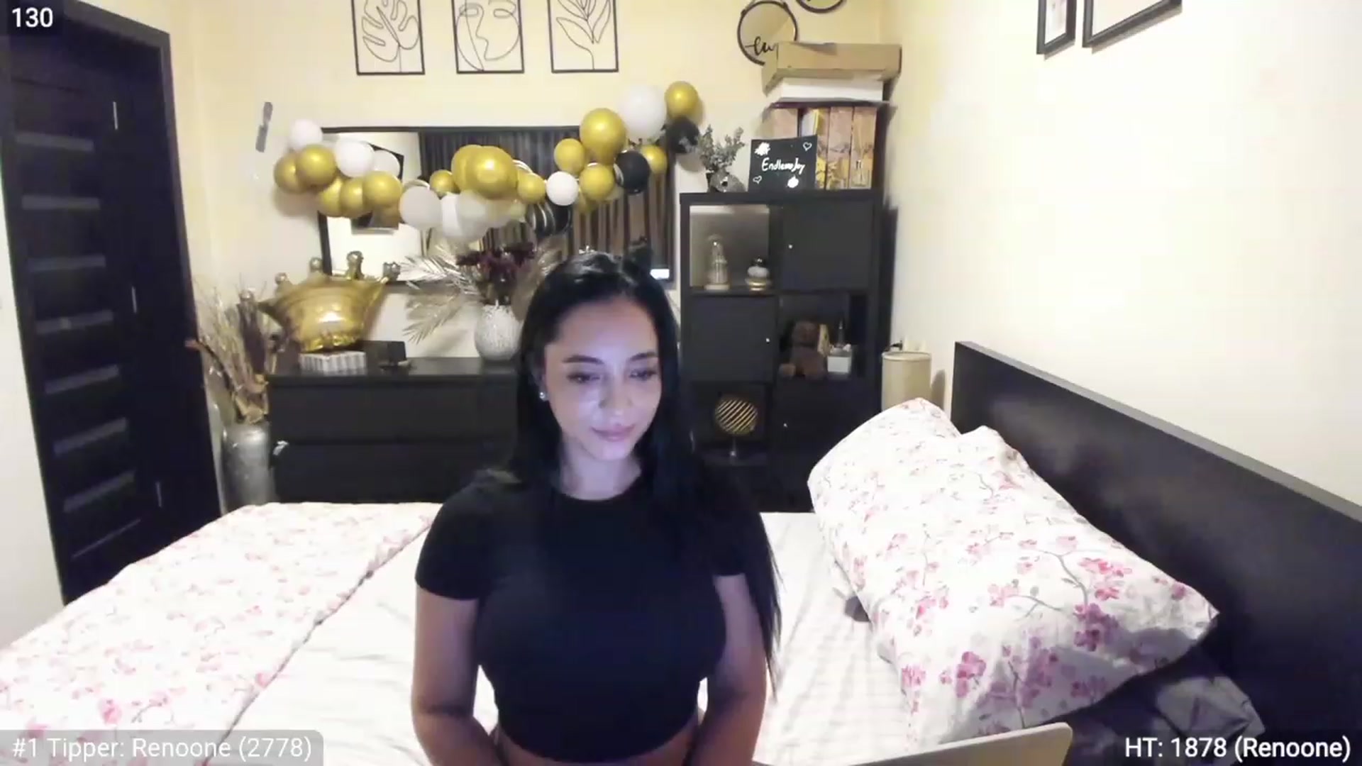 Gallery image thumbnail from EndlesssJoy's myfreecams stream on, 03/27/2023, 06:02 image 12 of 20